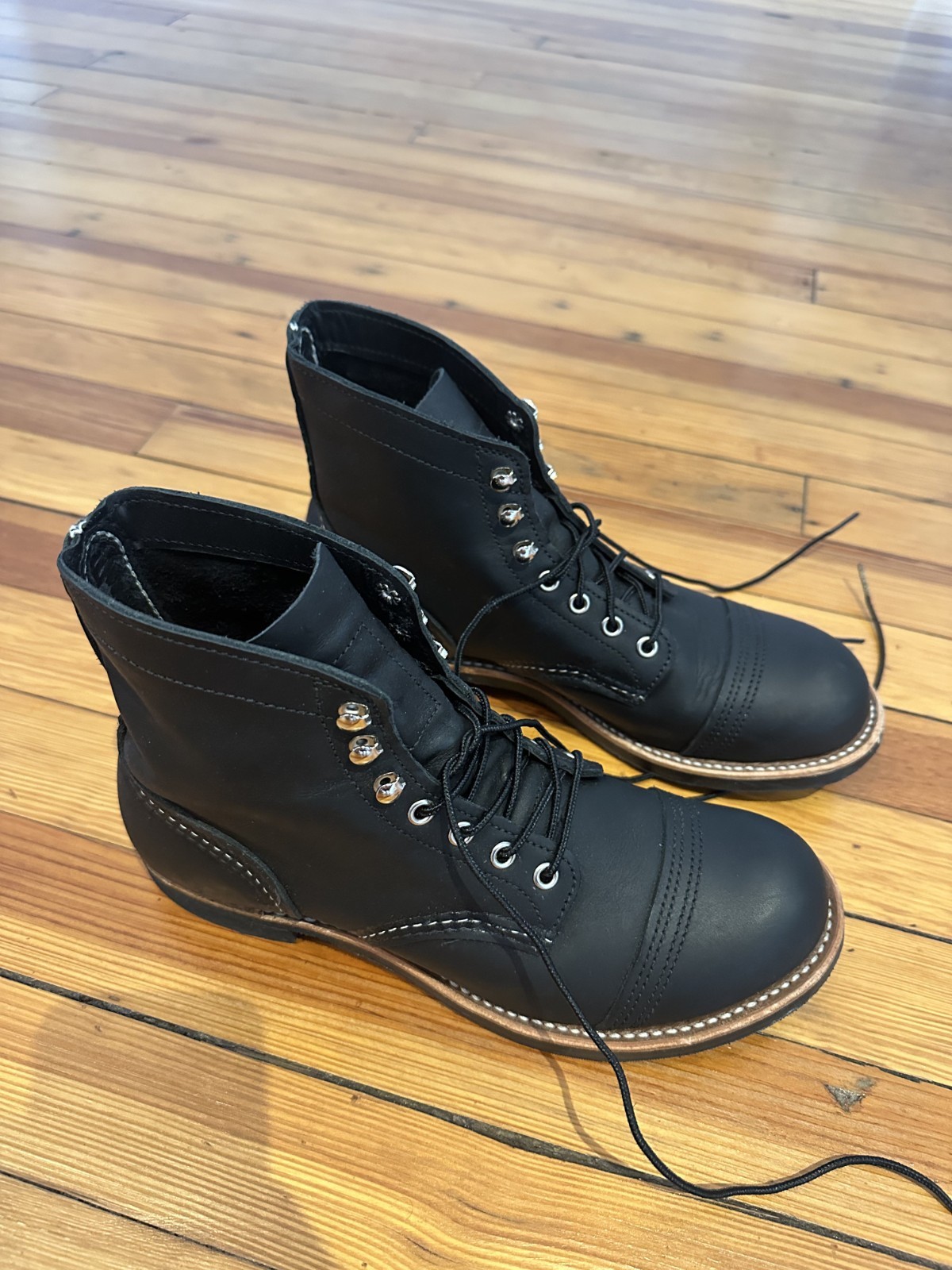 Redwing Iron Ranger 8084 Men’s 8D Black Worn 3-4 Times