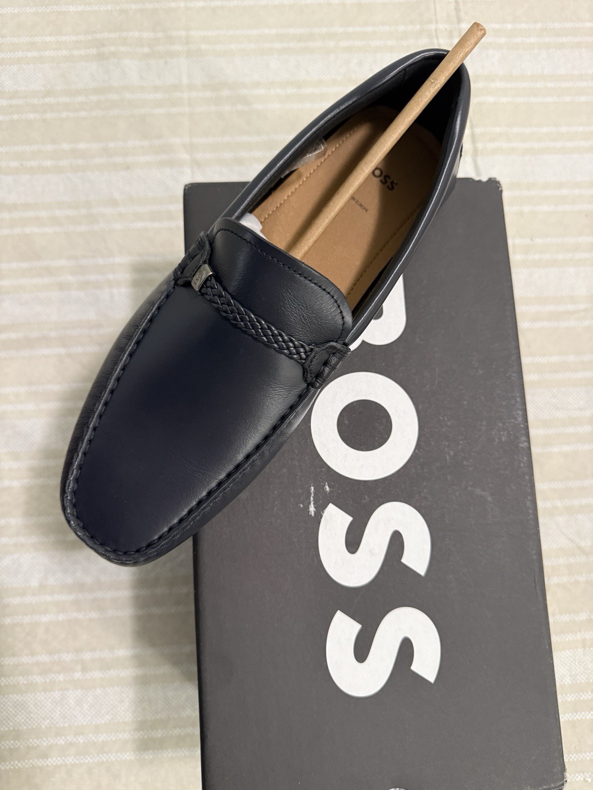 Hugo Boss Men’s Moccasins Navy Blue Leather In Size 42 Europe Made with Box New