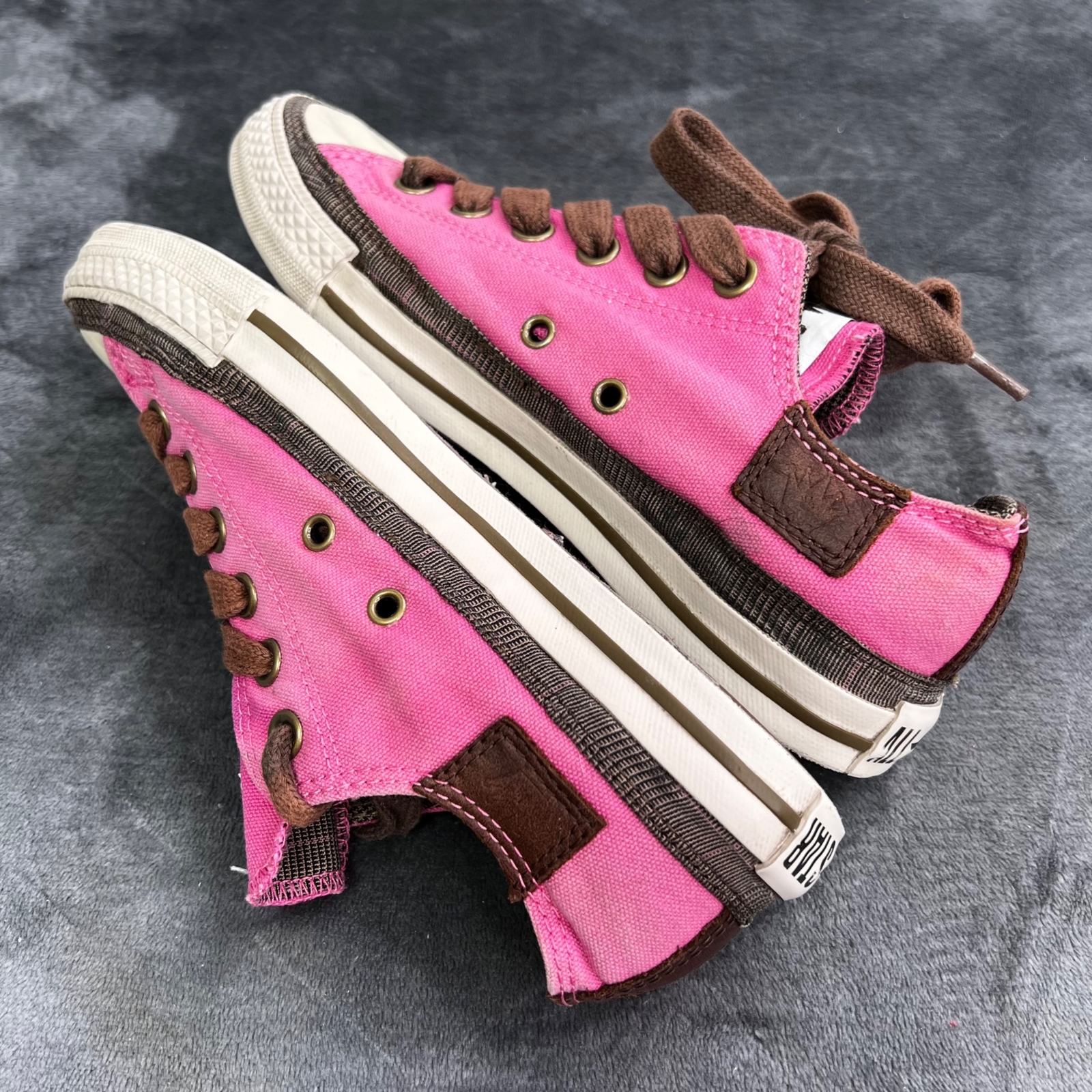 Converse All Star Sneakers Canvas Leather size 7 Women 5 Men Pink Brown Low Top