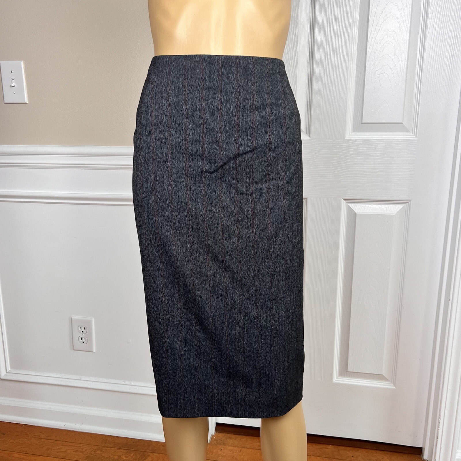 Larry Levine Polyester Rayon Stretch Skirt Suit Size 18 Charcoal Gray 2PC New