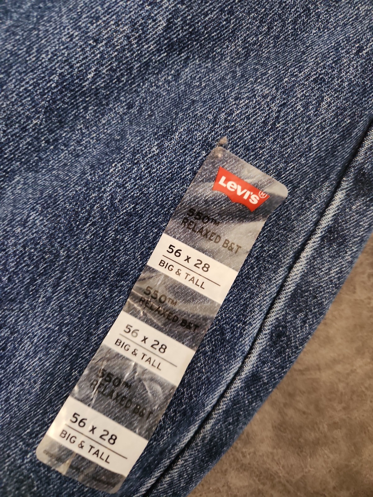 NWT Men 56×28 Levi’s 550 Relaxed Fit Jeans Big & Tall Sizes Blue Denim
