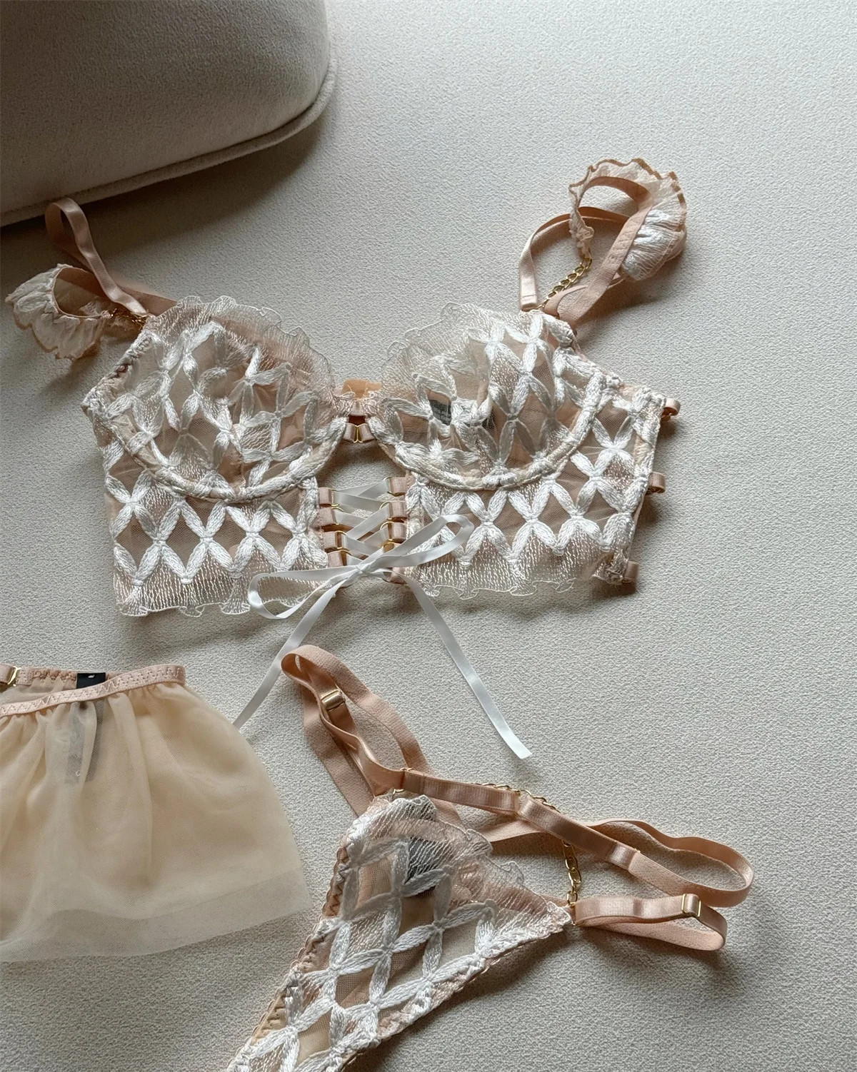Corset Bra Set Underwire Embroidery Strap Fishbone Support Lingerie Fit 3PCS