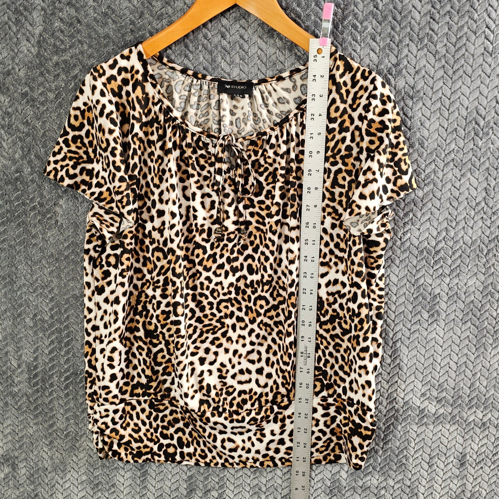 Womens Leopard Print Short Sleeve Blouse Keyhole Tie Banded Hem Large Mob Wife