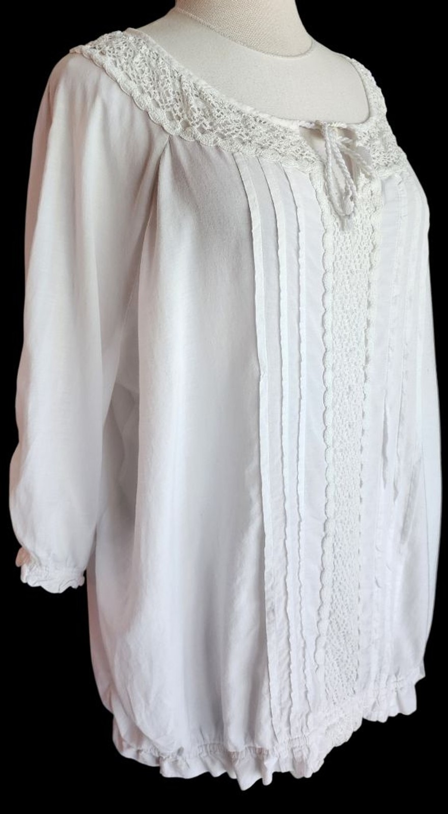 Old Navy White Lace Boho Blouse XXL 3/4 Sleeve Peasant Top Eyelet Tunic