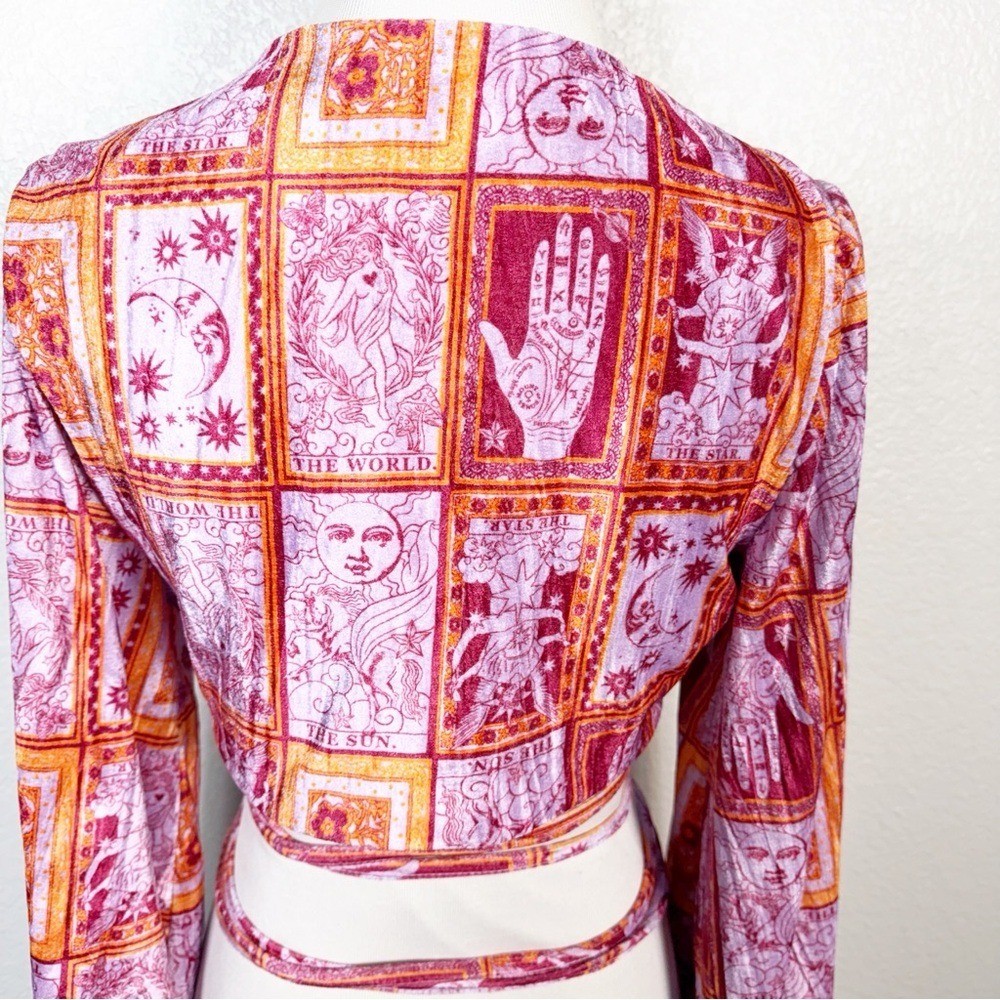 UO Urban Outfitters Size L Florentina Tarot Card Celestial Velvet Wrap Crop Top