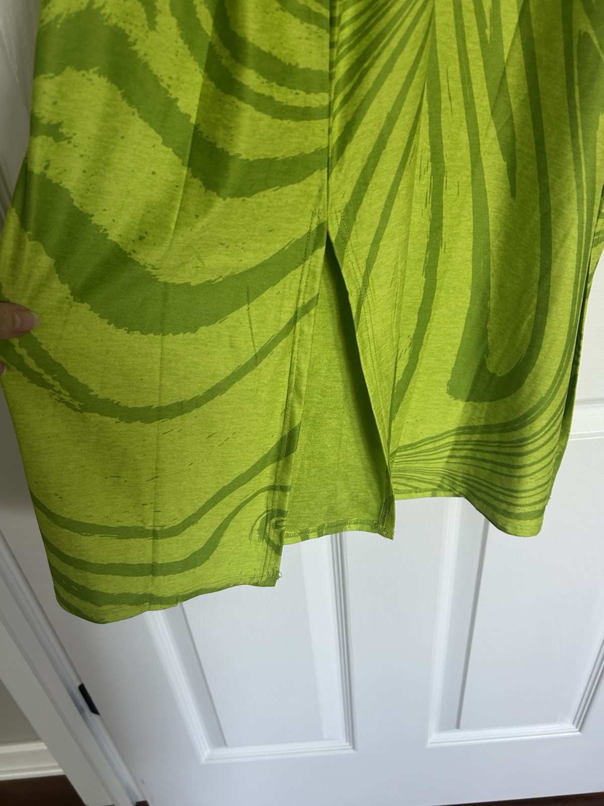 Beyond Yoga Green Marbled Racerback Spaghetti Strap Dress – Size S; NWT