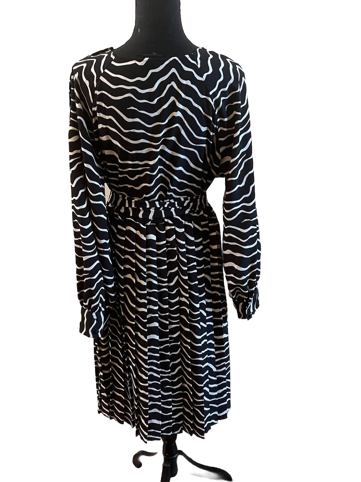 Who What Wear Plus Size XXL (18) Animal Print Midi Dress Black & White Bust 48”