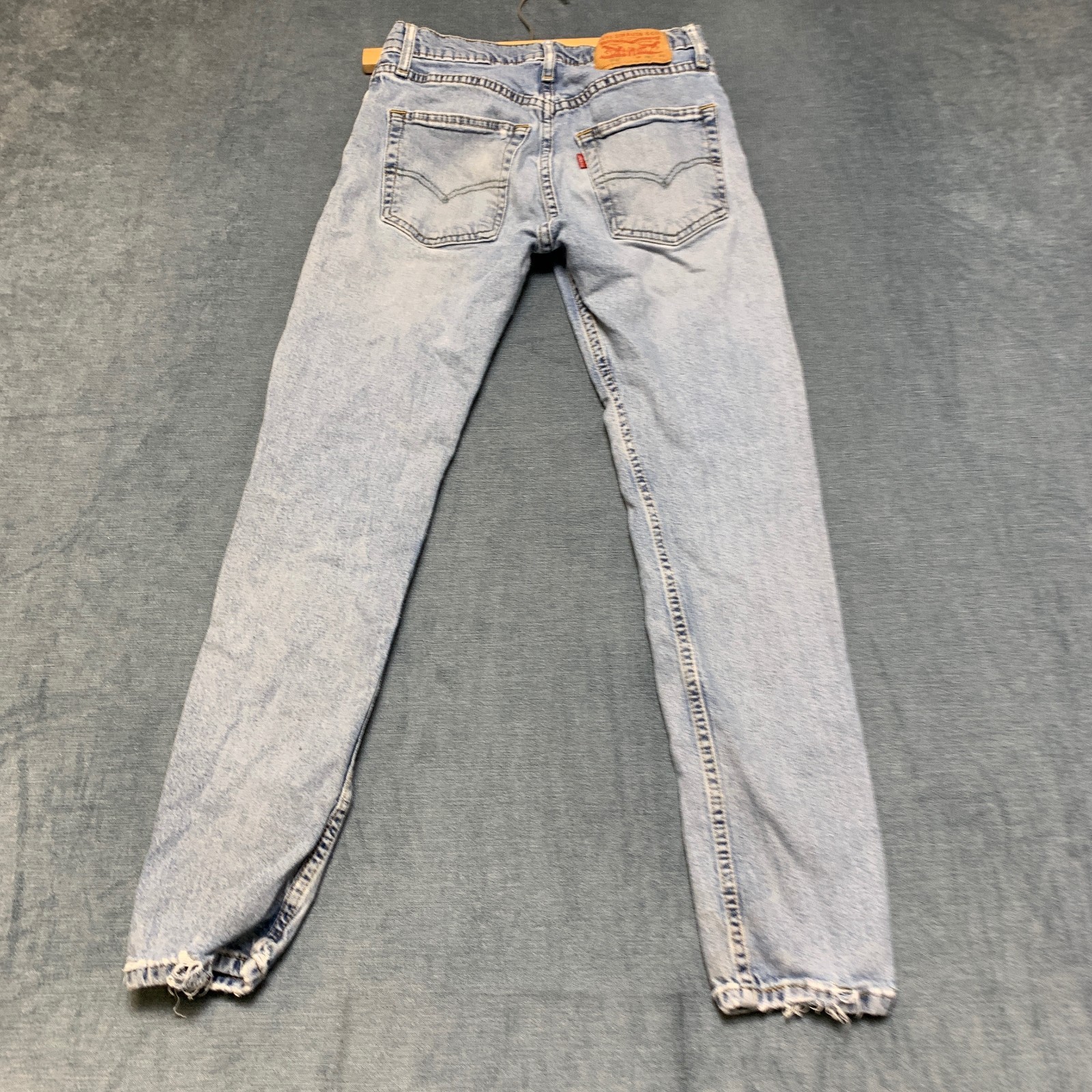 Levi’s 512 Slim Taper Fit Jeans Mens 28×30 Blue Denim Light Wash Distressed