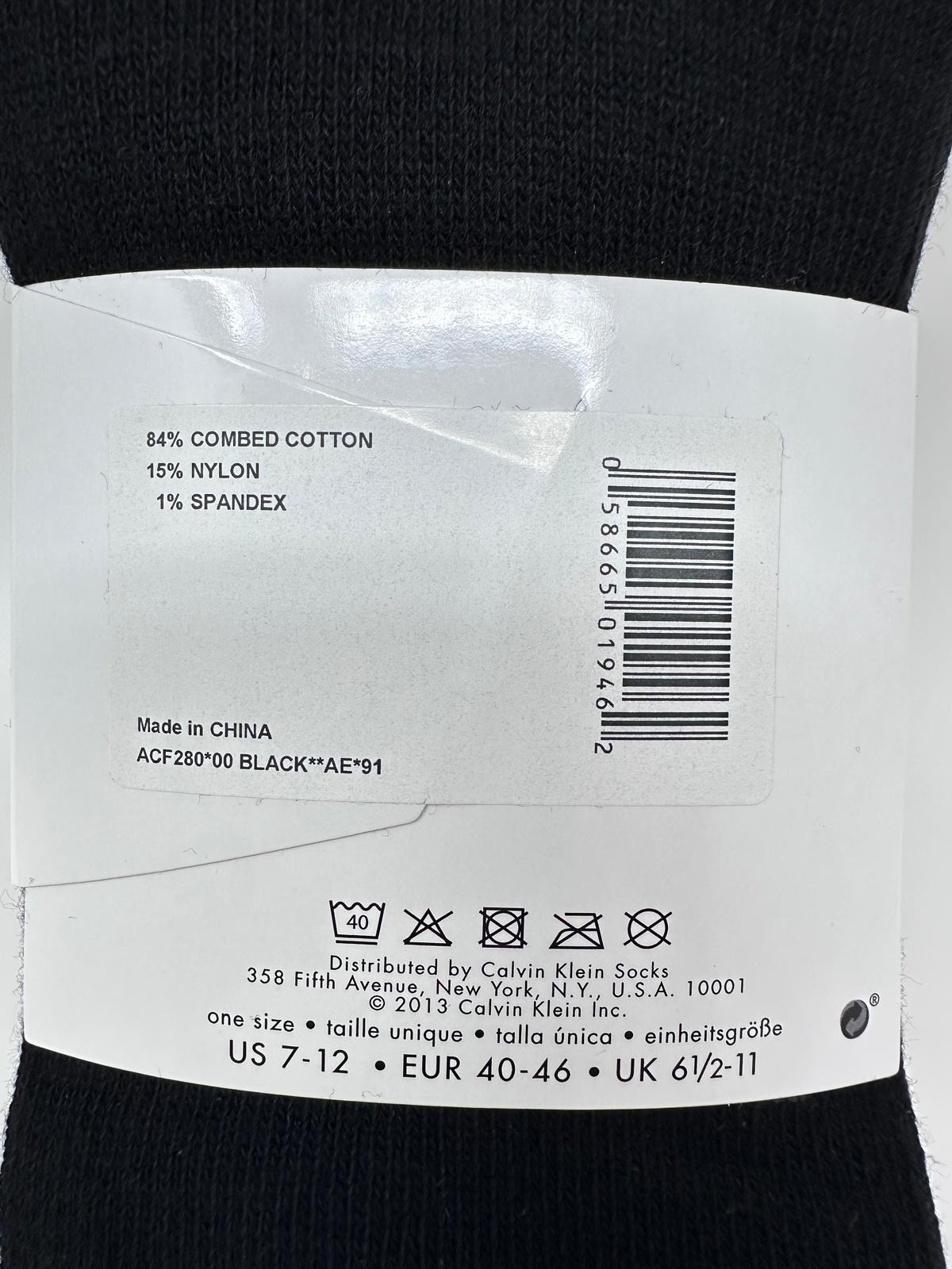Calvin Klein Men’s 4-Pack Patterned Dress Socks – US: 7-12, Black, A3(D179T)