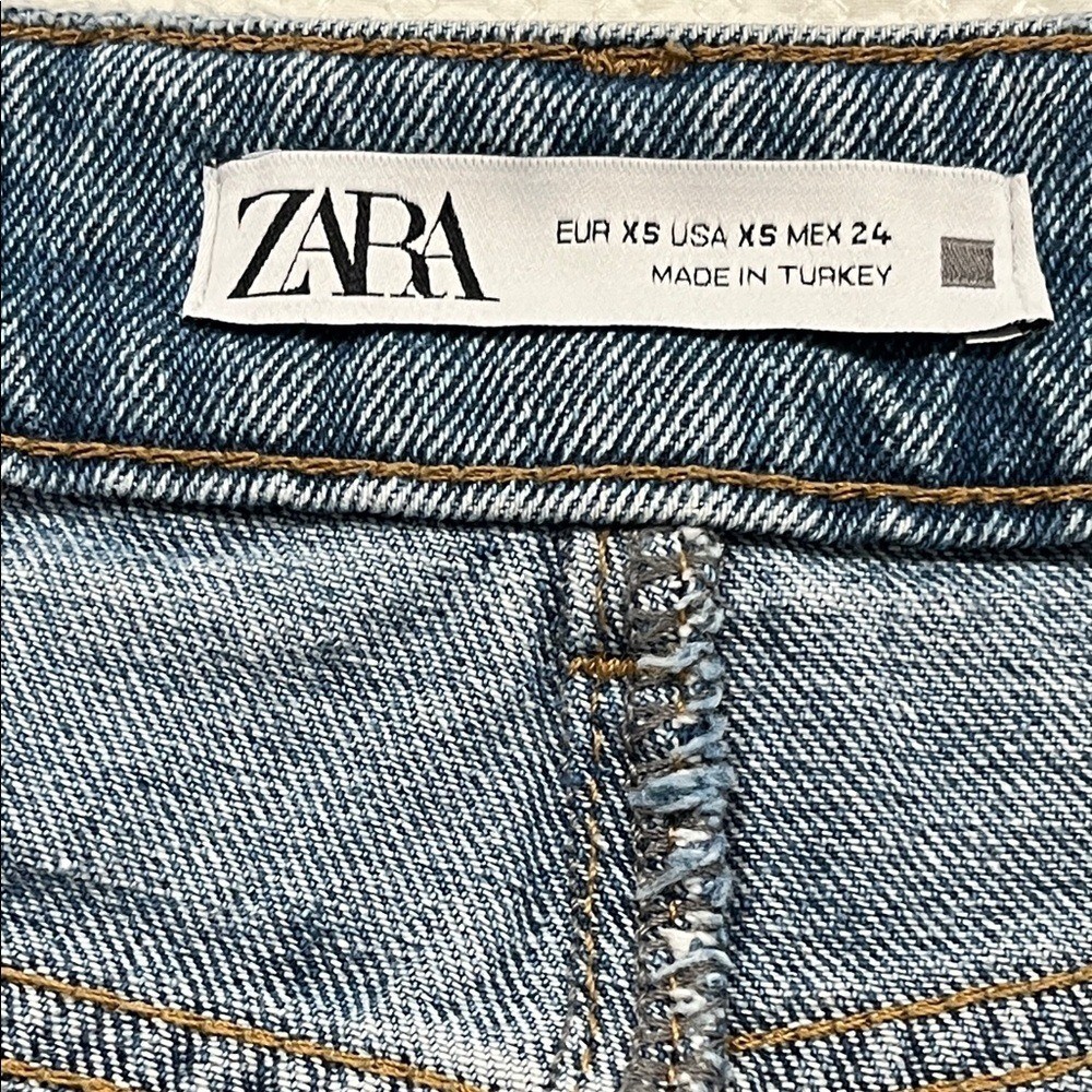 Zara High-Waisted Long Denim Skirt Front Slit Raw Hem sz XS