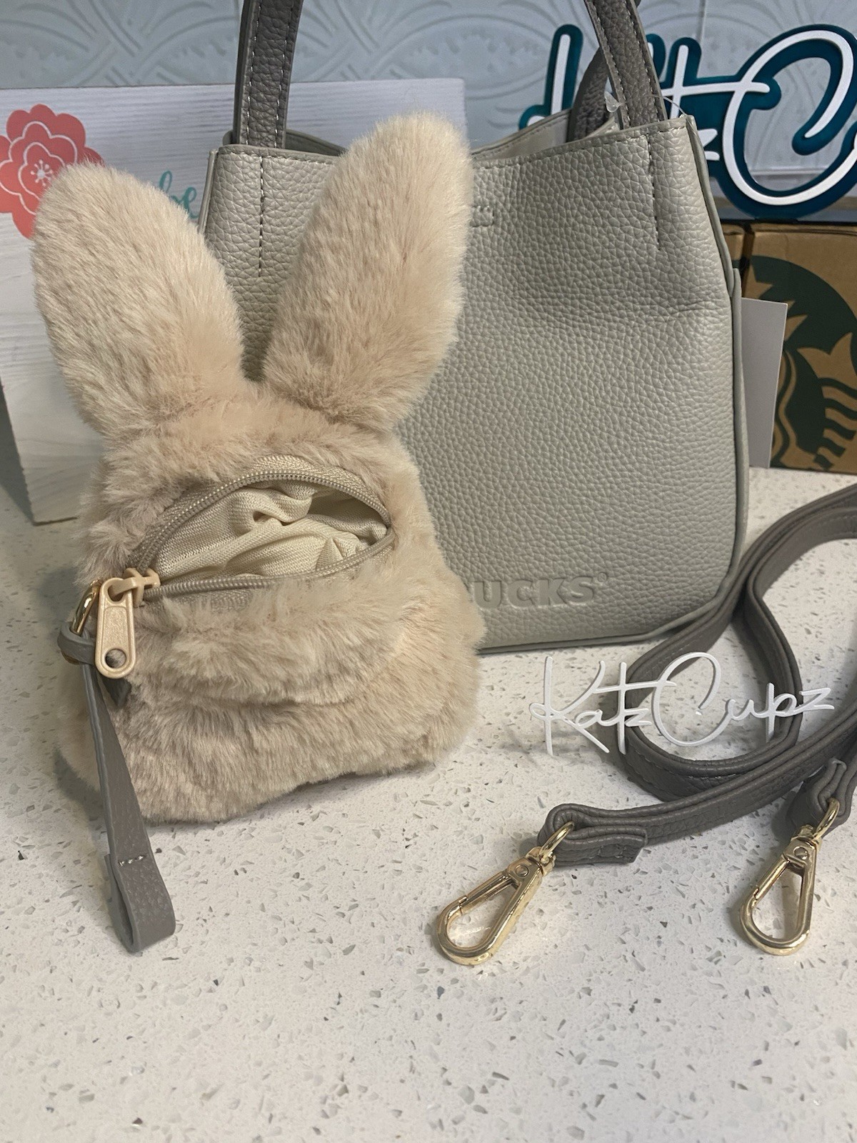 Starbucks Gray Top Handle Bag w/Bunny Charm & Detachable Strap, ‘21 China Autumn