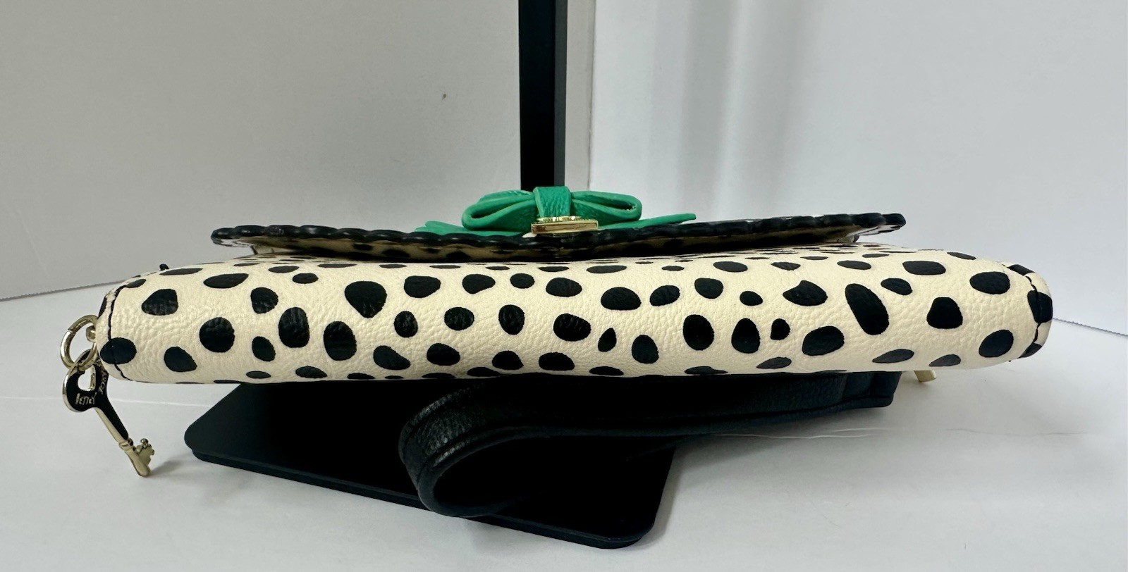 Betsey Johnson Wristlet Clutch Y2K Black/Cream Polka Dot Retro Bow Whimsy EUC
