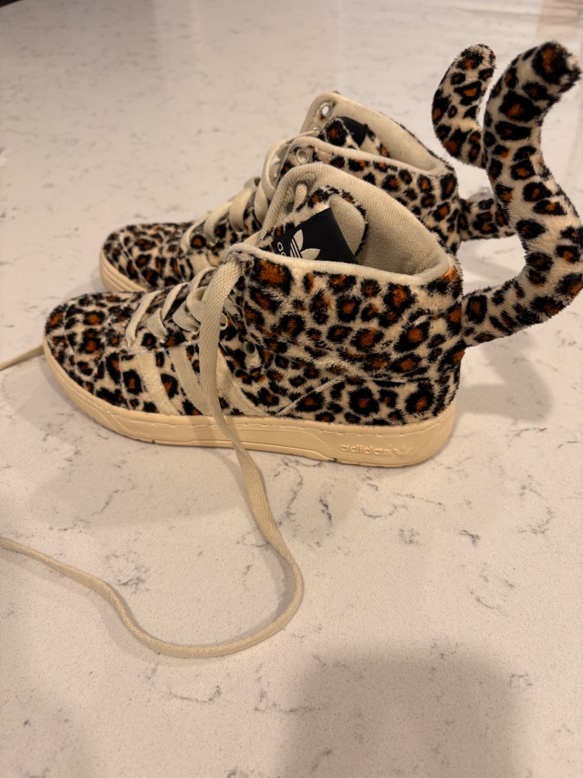 Size 4 kid’s/ 6 women – Adidas Jeremy Scott Leopard Tail Sandstorm