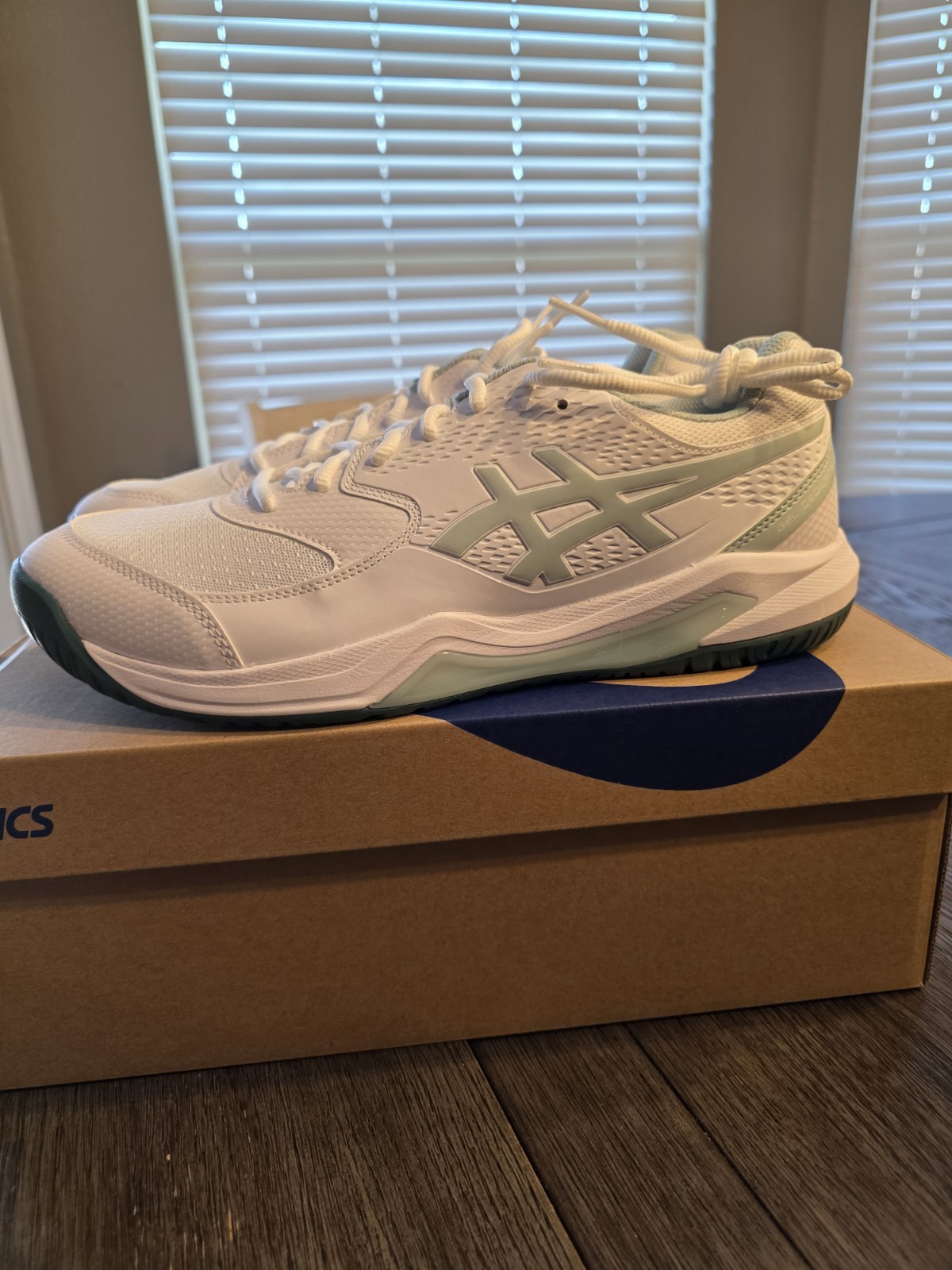Size 11 – ASICS Gel Dedicate 8 Wide White Cold Moss