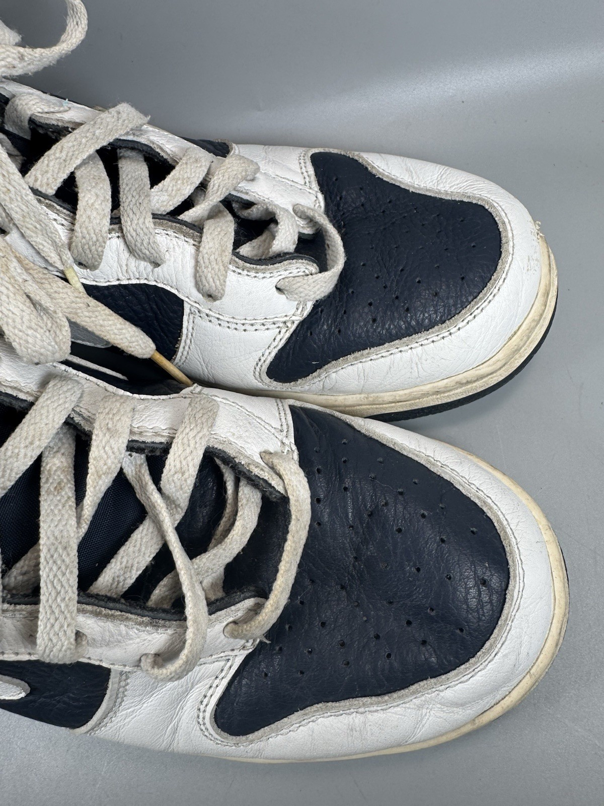 Nike Dunk High White Navy 830383-412 Men’s 10.5 Vintage 2000 Used