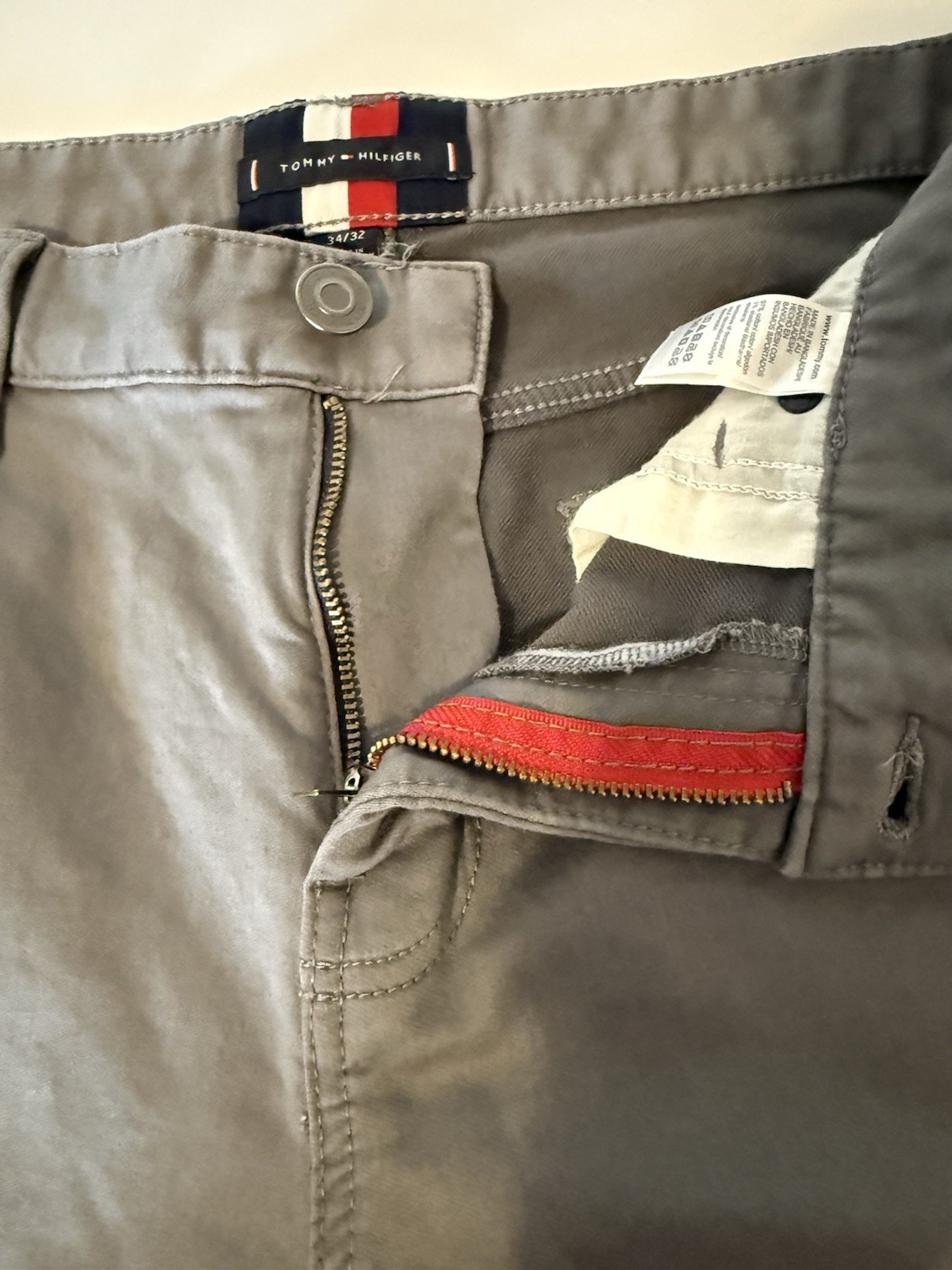 Tommy Hilfiger TH Flex Men’s Slim Flat Front Chino Pants Gray 34×32 Preppy