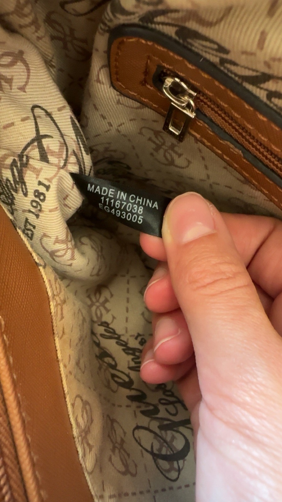 Brown GUESS vintage Y2K handbag