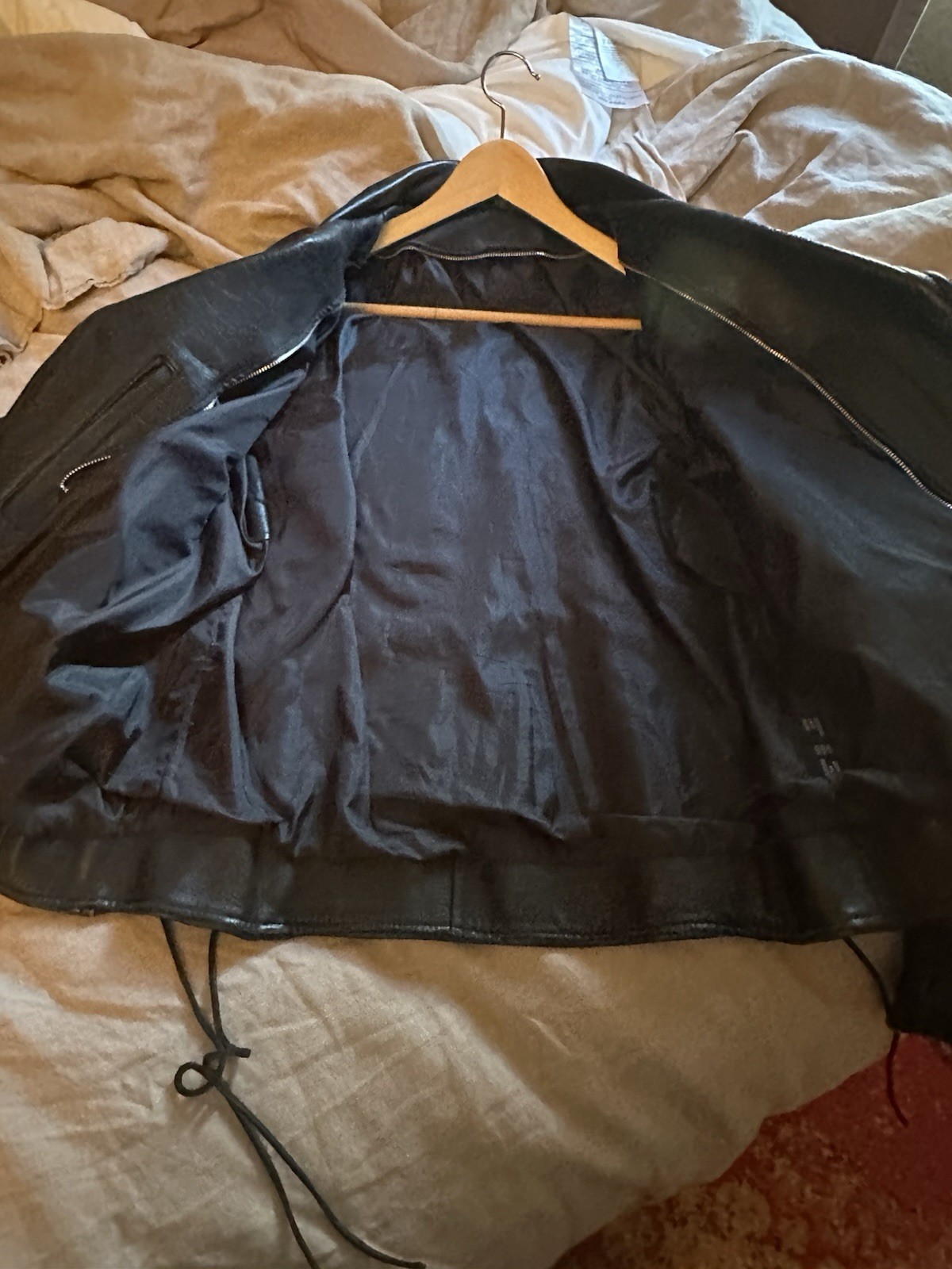 VINTAGE MOTORCYCLE LEATHER JACKET