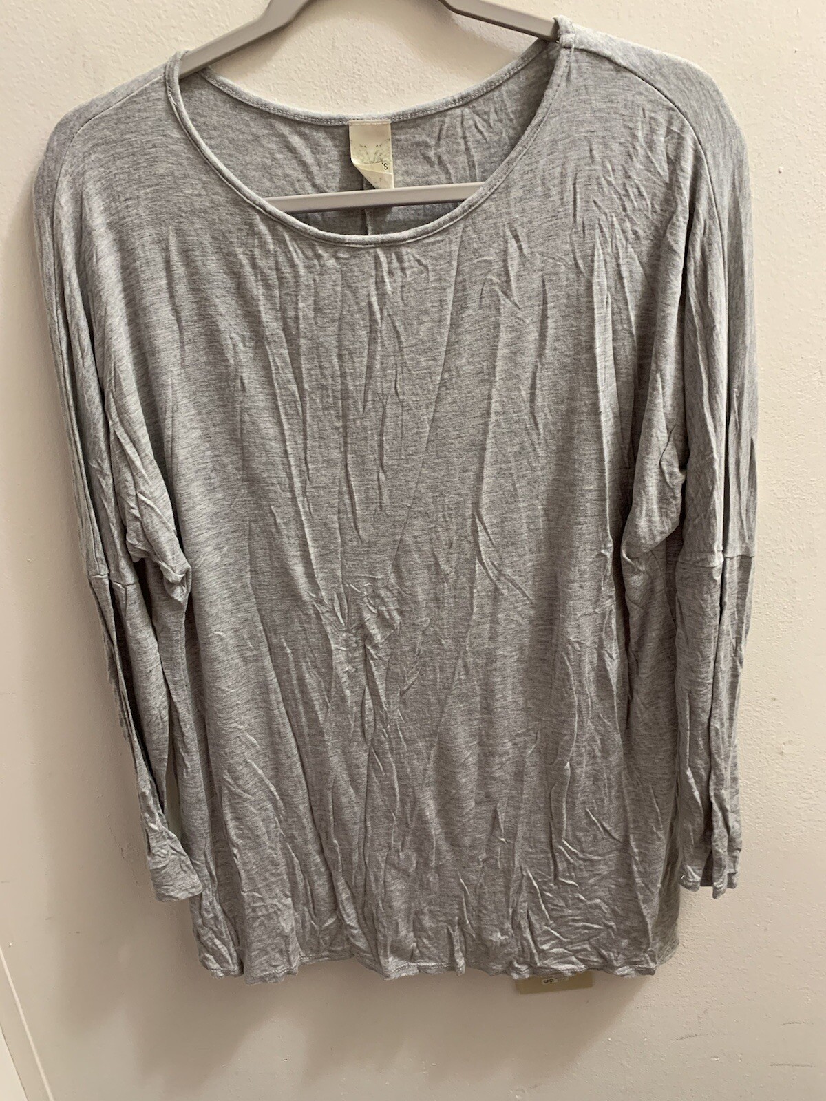 Brenda’s Made In USA Pullover Shirt Gray S(Chico) Pit To Pit 24” Length 28”