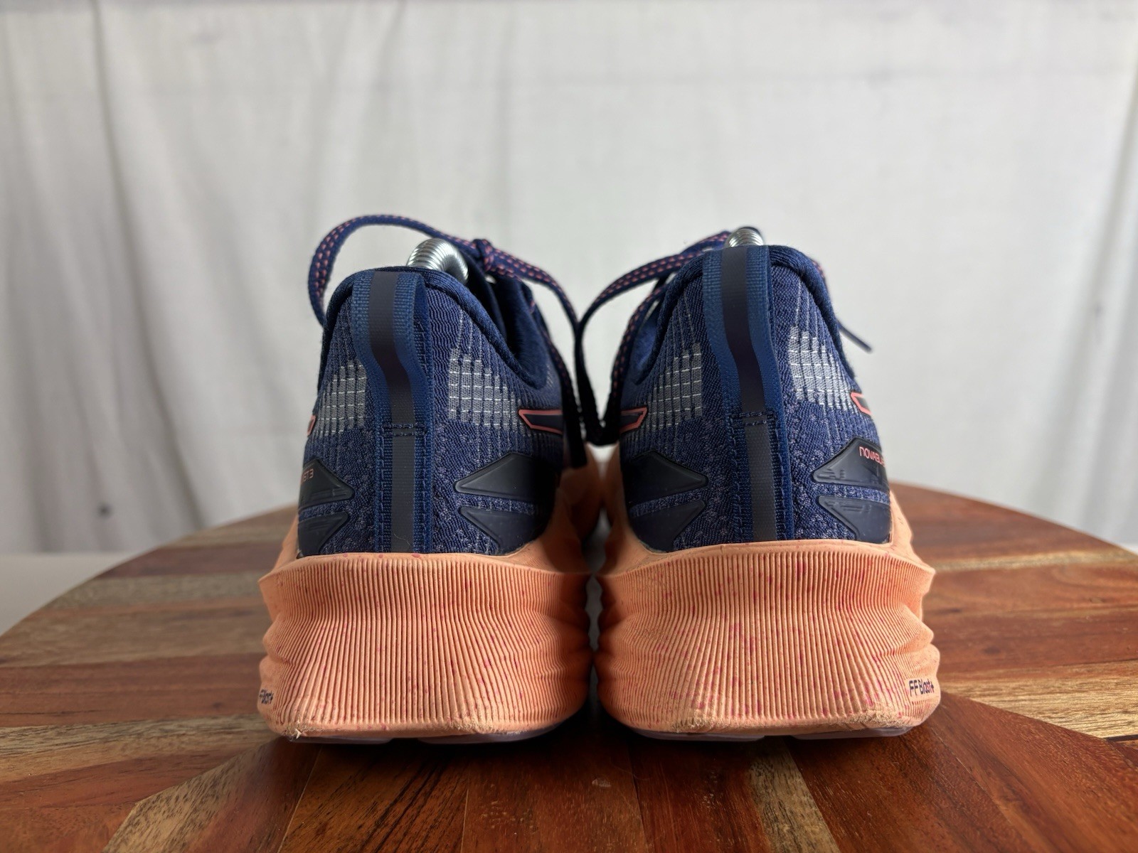ASICS Novablast 3 Le Indigo Blue 1012B410 Women’s Size 7