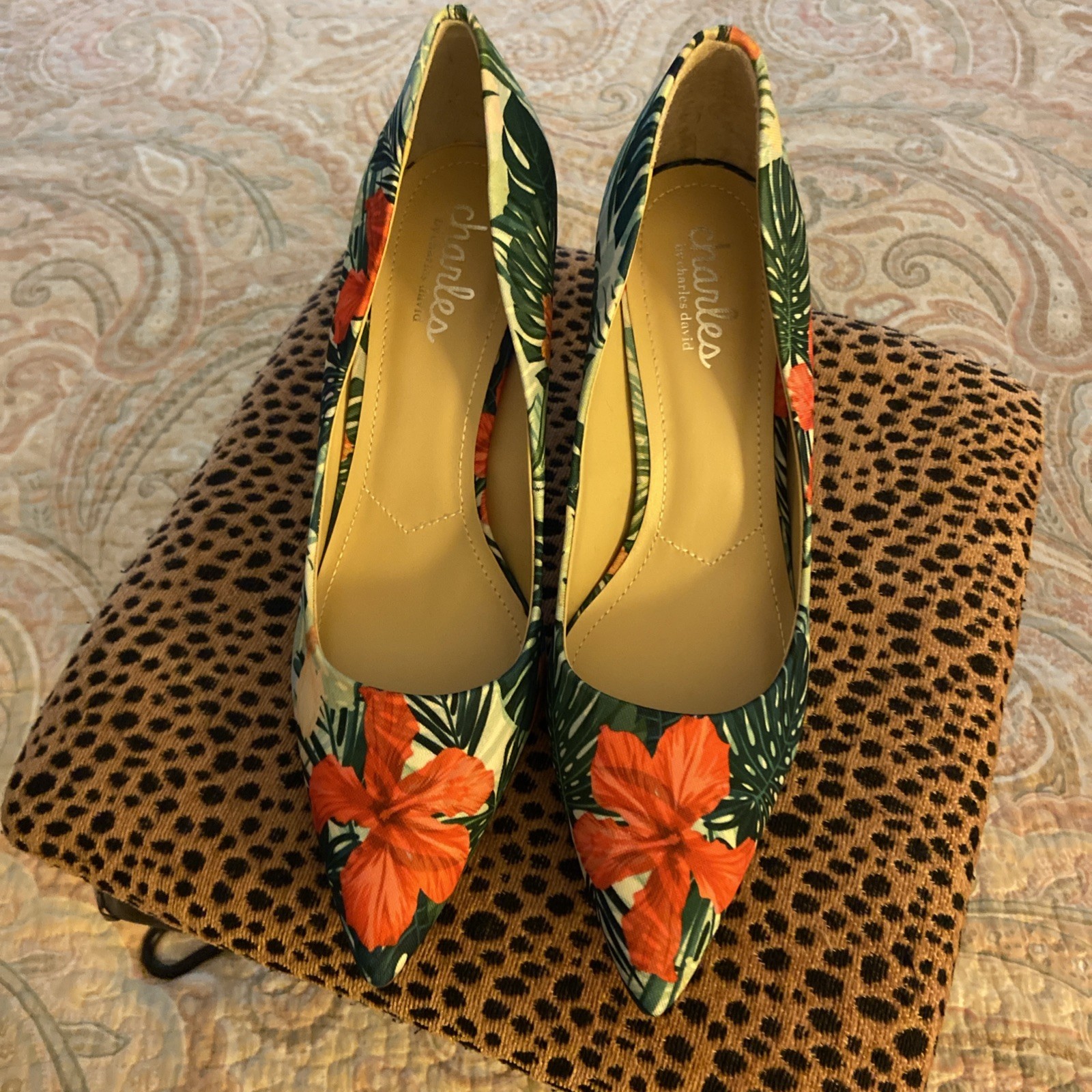 Charles by Charles David Tropical Hibiscus Print Stiletto Heels Women’s Size 9