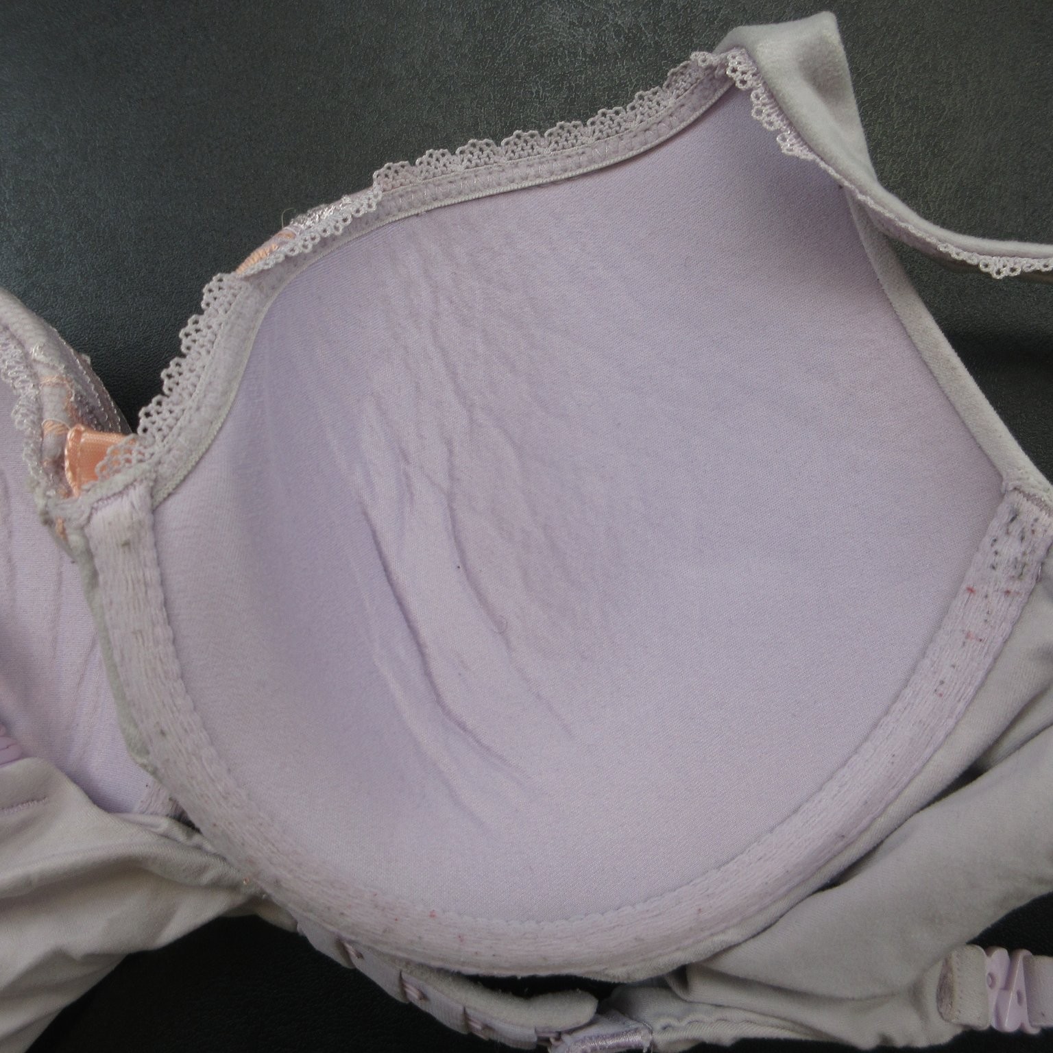 Victoria’s Secret Women’s Bra 32DD Lavender Peach Lace Padded Underwire