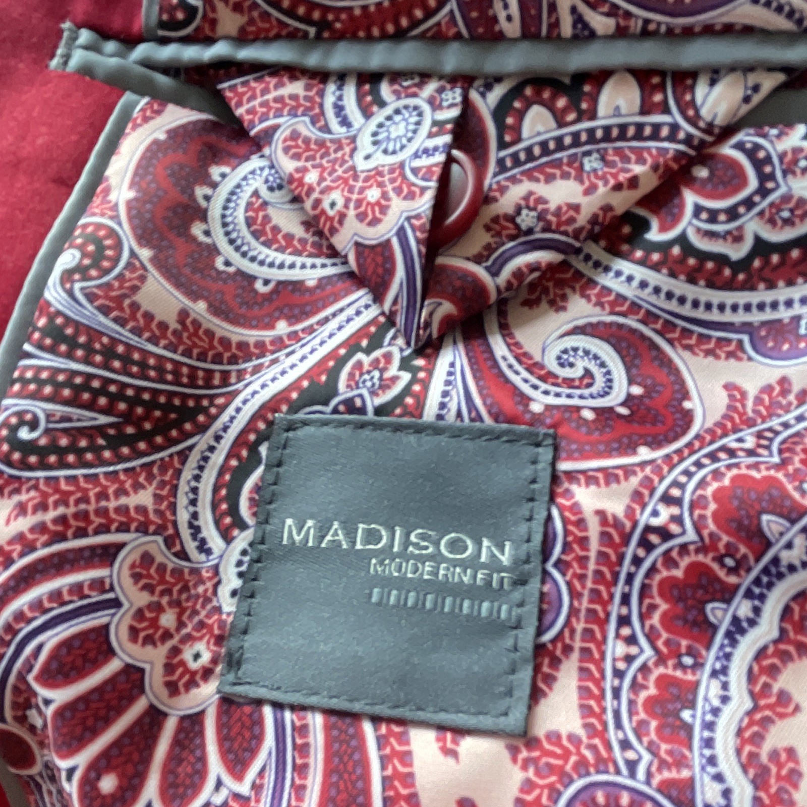 Madison Modern Fit Men’s Red Solid Blazer Jacket Paisley Lined Pockets 40R
