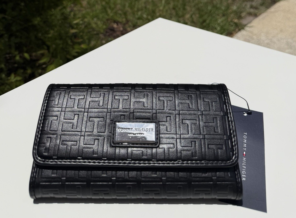 Tommy Hilfiger Black Women’s Checkbook Wallet Logo Card Slots ID Window Folding