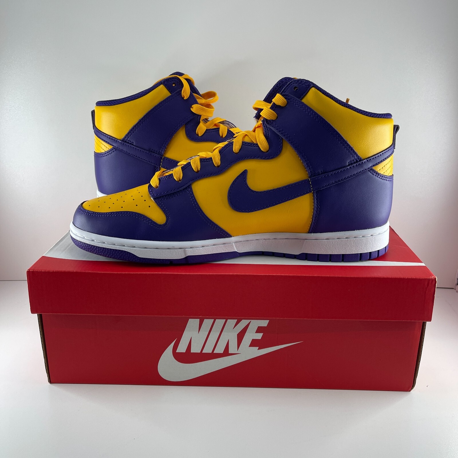 ✅ BNIB Nike Retro High Dunks Purple Lakers UK 10.5 US 11.5 EU 45.5 DD1399-500 📦