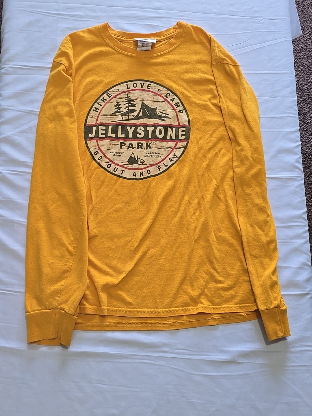 Yogi Bear Jellystone Park Long Sleeve Graphic T-Shirt Hanna Barbara