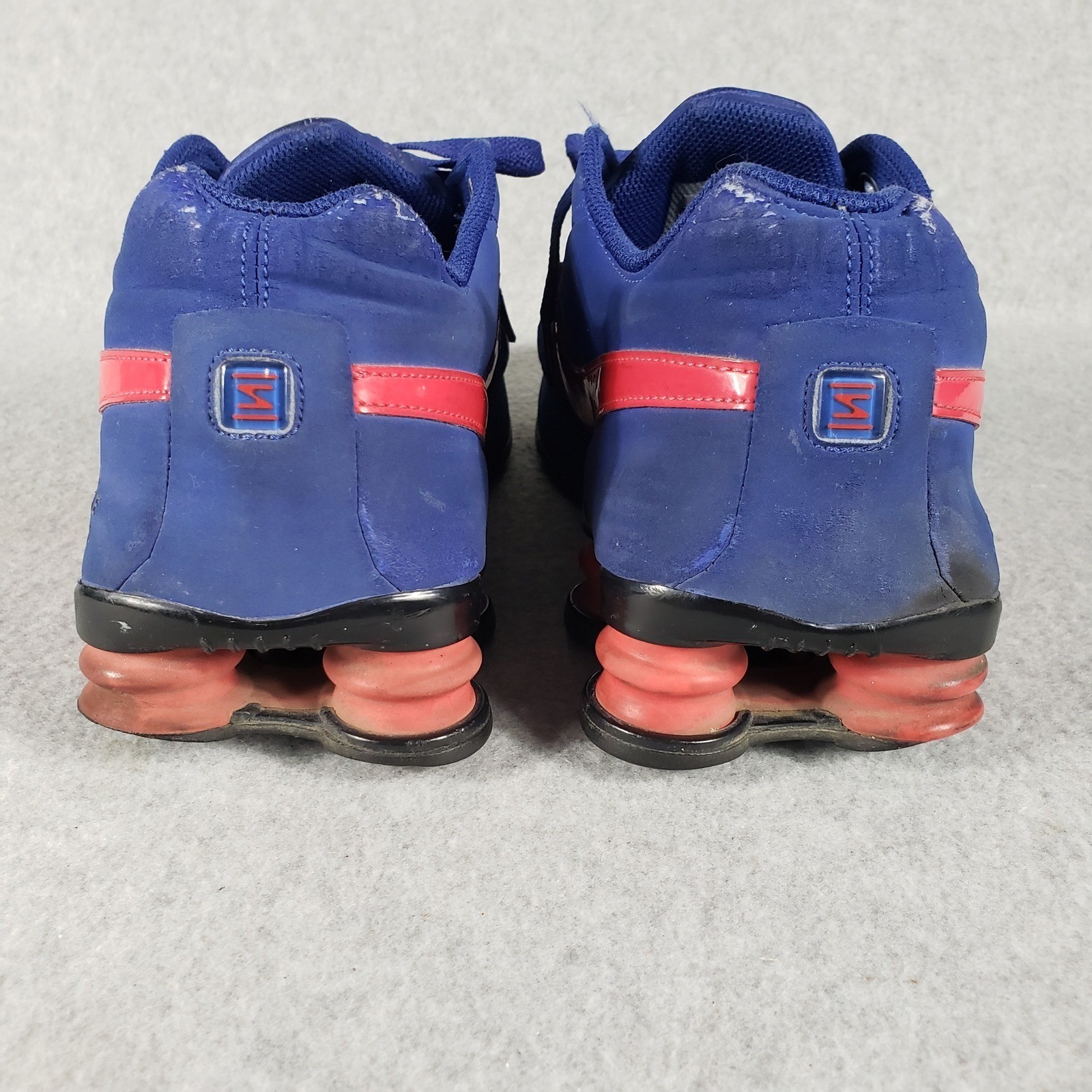 Nike Shox Blue Red Athletic Shoes Men’s Size 9.5 Running Sneakers Pre-Owned