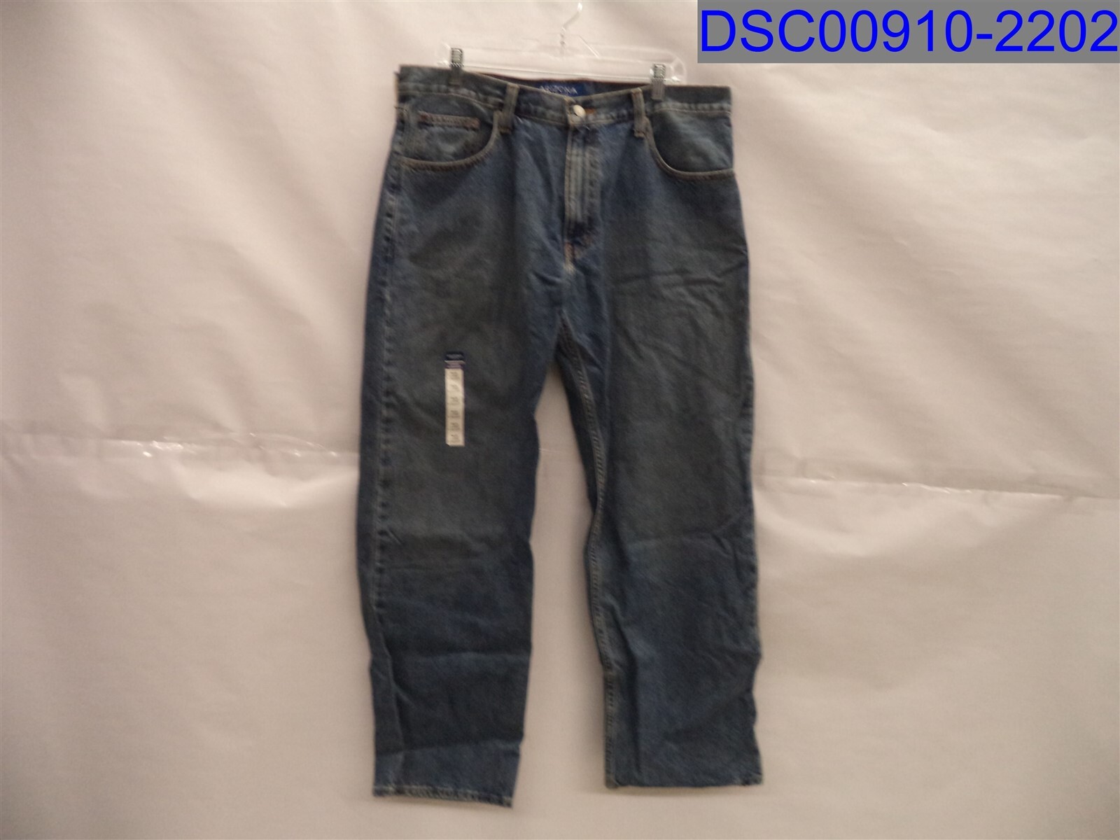 Arizona Jean Co Mens 36 x 30 Loose Straight Fit Sits Below Waist Blue Jeans