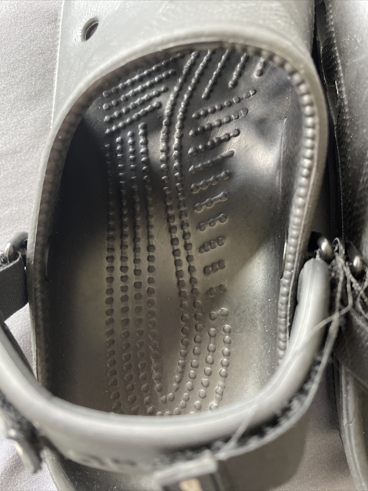Crocs Classic Clogs Black W/Adjustable Heel Strap W 8-9 M 6/7 NWOT