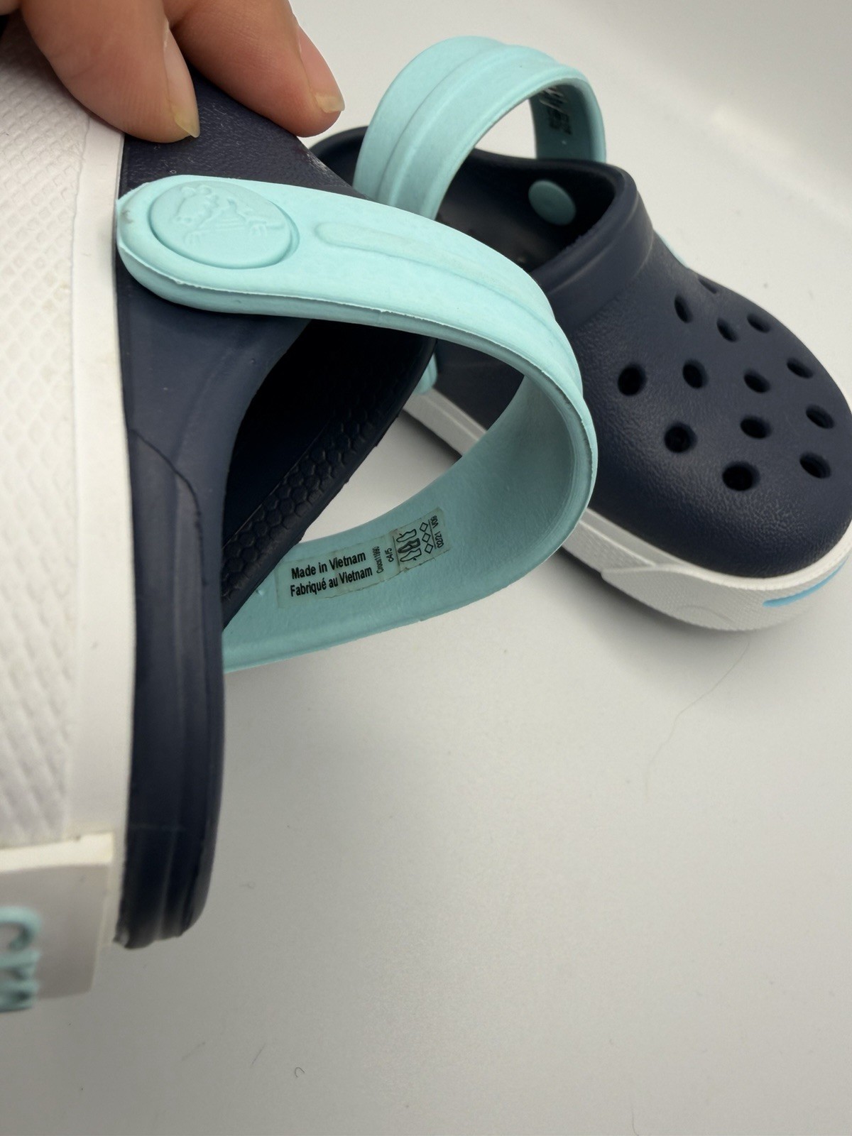 Crocs Crocband Unisex Kids Clog Slip On US 4 Navy/Light Blue/White