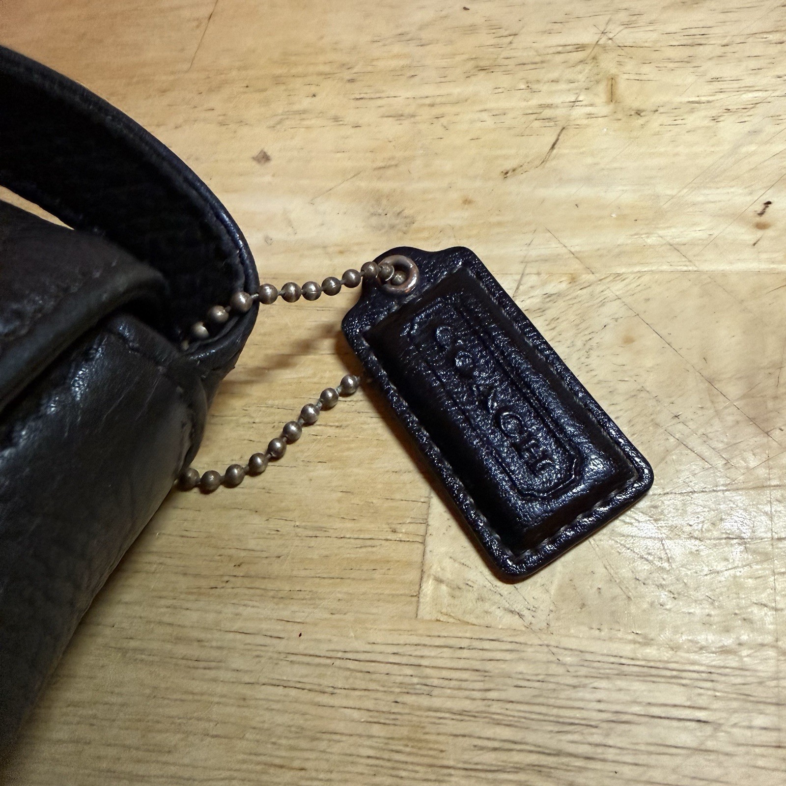 Coach 1997 Vintage G7M-4929 Sonoma Small Full Flap Black USA Full Grain Cowhide