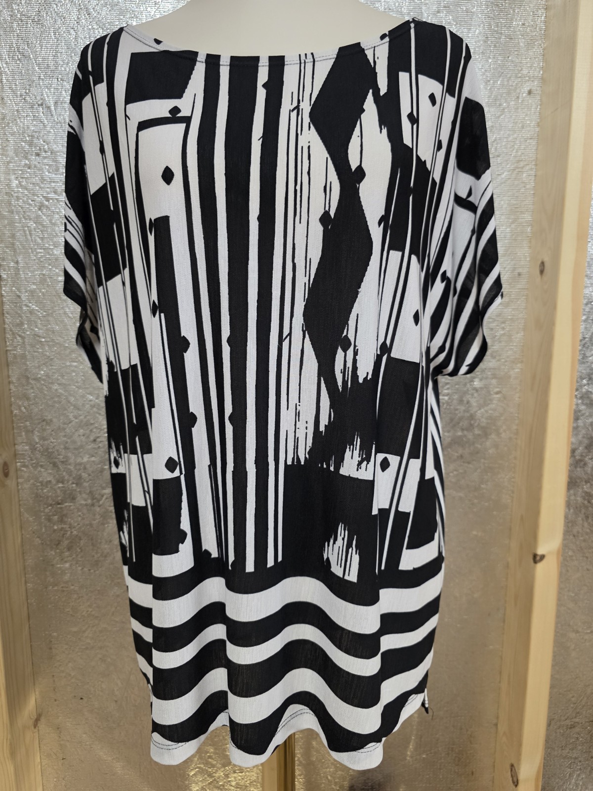 Womens Sheer Tunic Length Blouse Black And White Clara Sun Woo Size XL