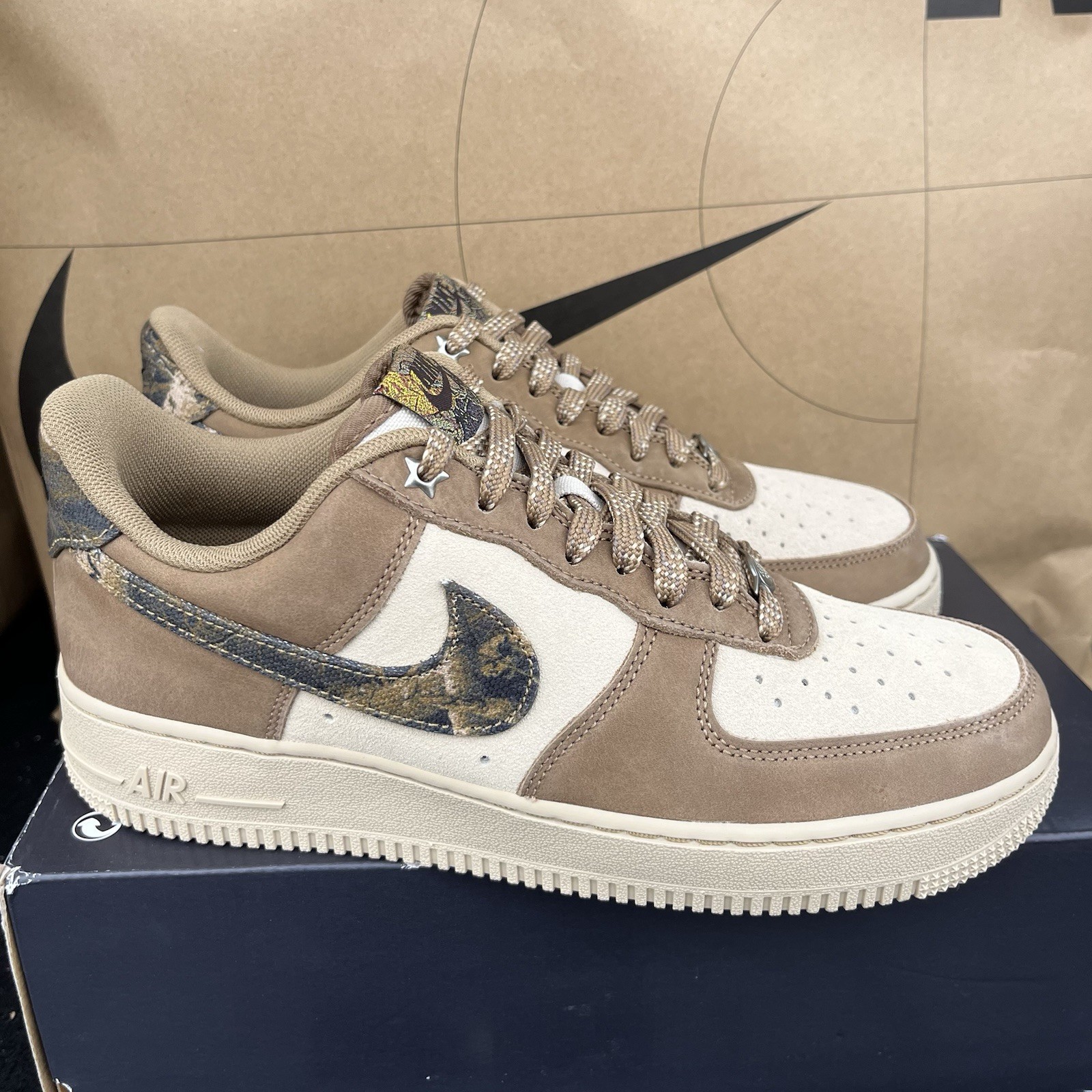 NEW Nike Air Force 1 ’07 LV8 RealTree Rattan Camo NBY IO9803-200 US Men Size 7.5
