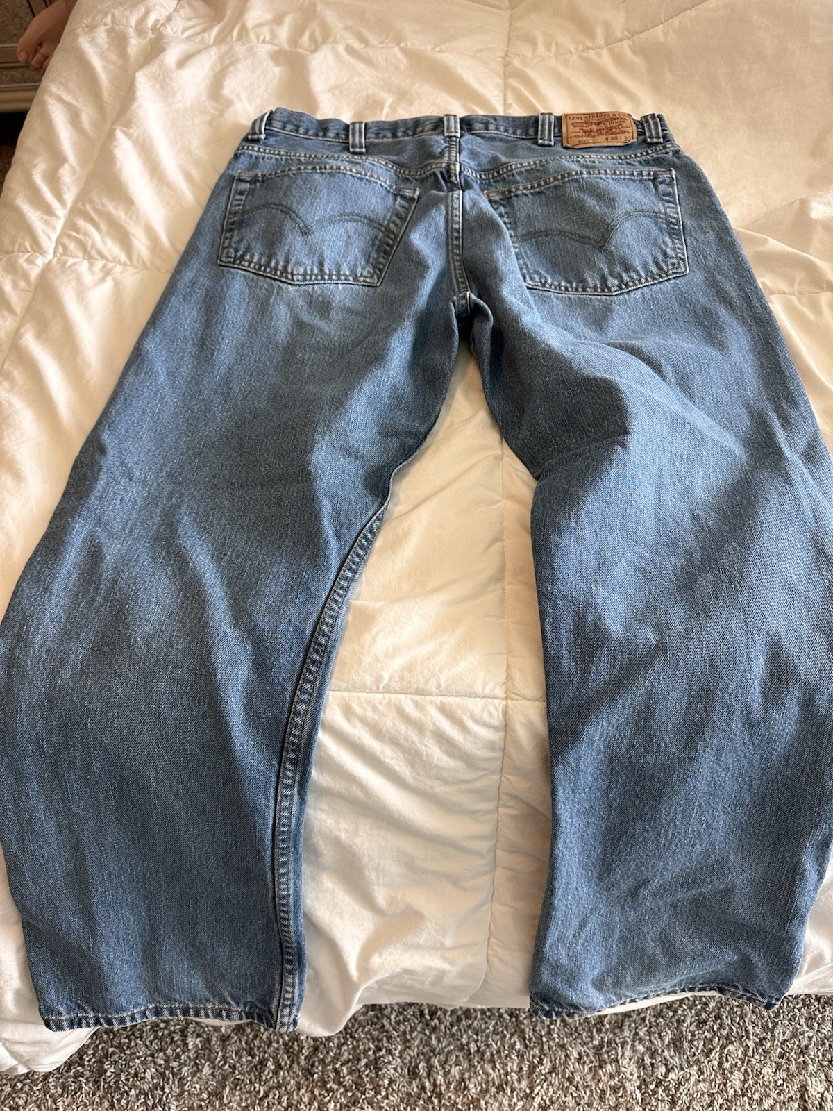 Levi’s 505 Men’s Regular Fit 38×30 Straight Leg Mid Rise Blue Denim Jeans