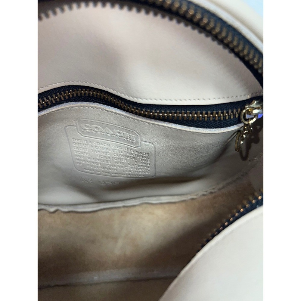 Coach Vintage Chester Canteen Crossbody Bag Women Small Cream Good Leather Brass