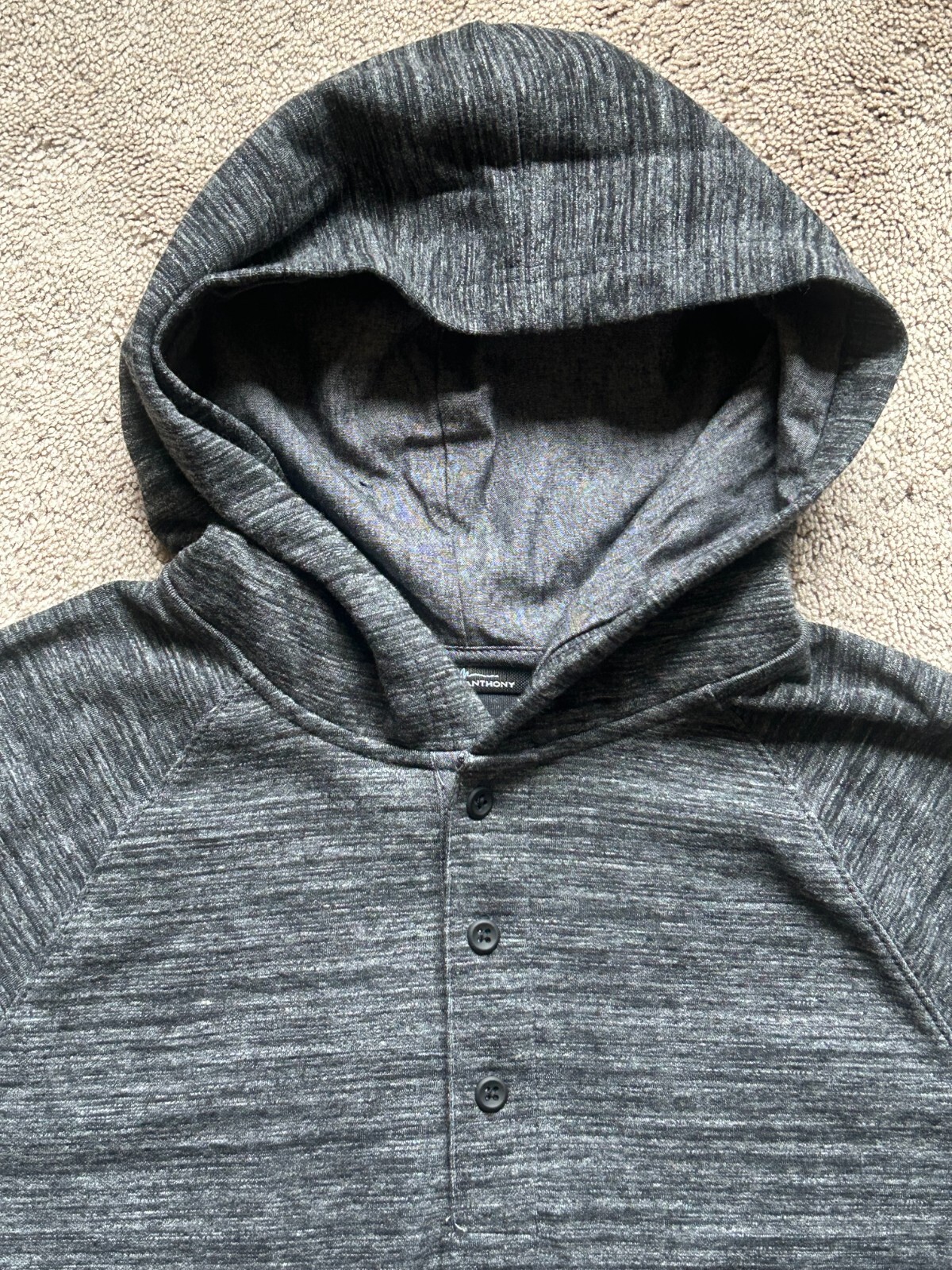 NEW Men’s Marc Anthony Stretch 3-Button Placket Pullover Hoodie Size L New Black