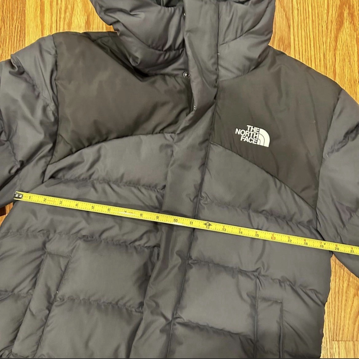 The North Face 600 Black Grey Puffer Jacket