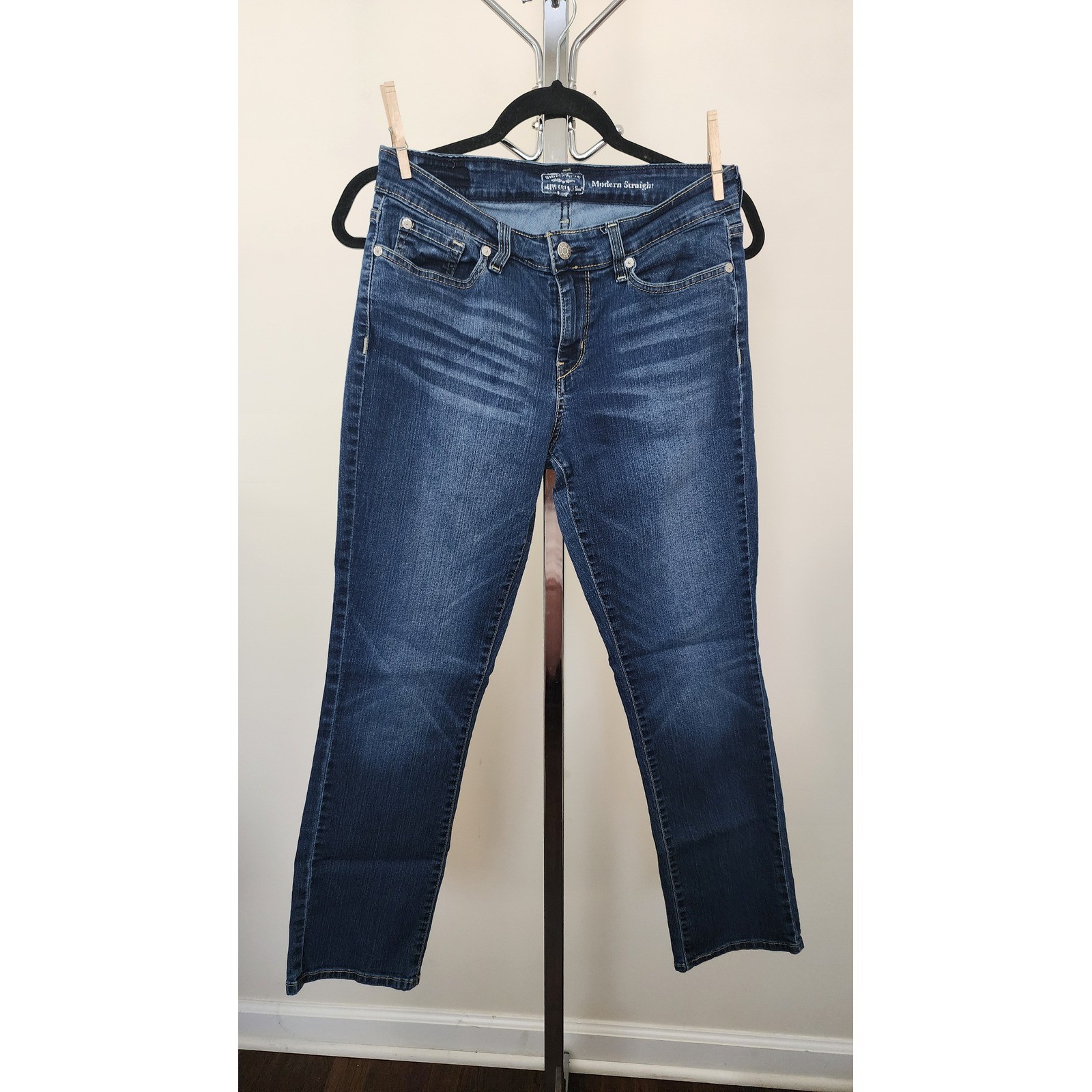 Signature by Levi Strauss Women Modern Straight Jeans Dark Wash 8S W29 L30