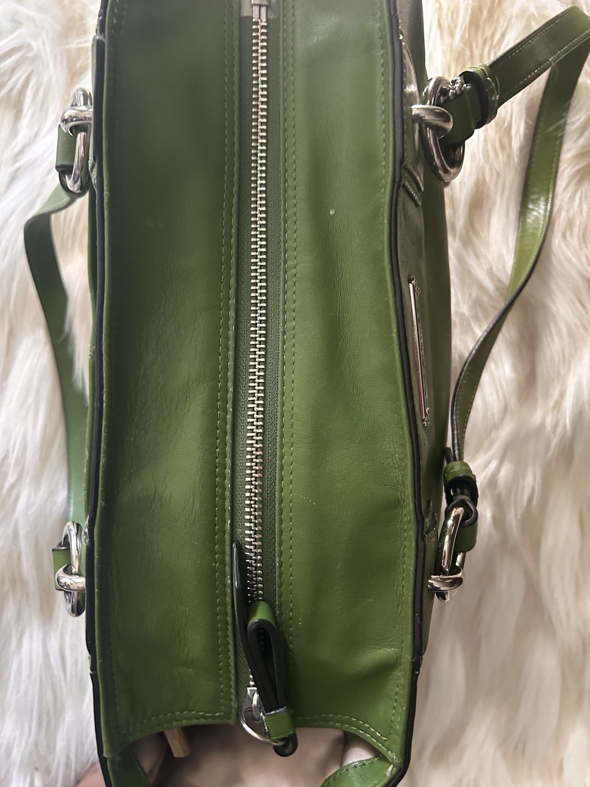 Coach MEDIUM F19252 Green Gallery Leather Zip Top Shoulder /Tote Bag