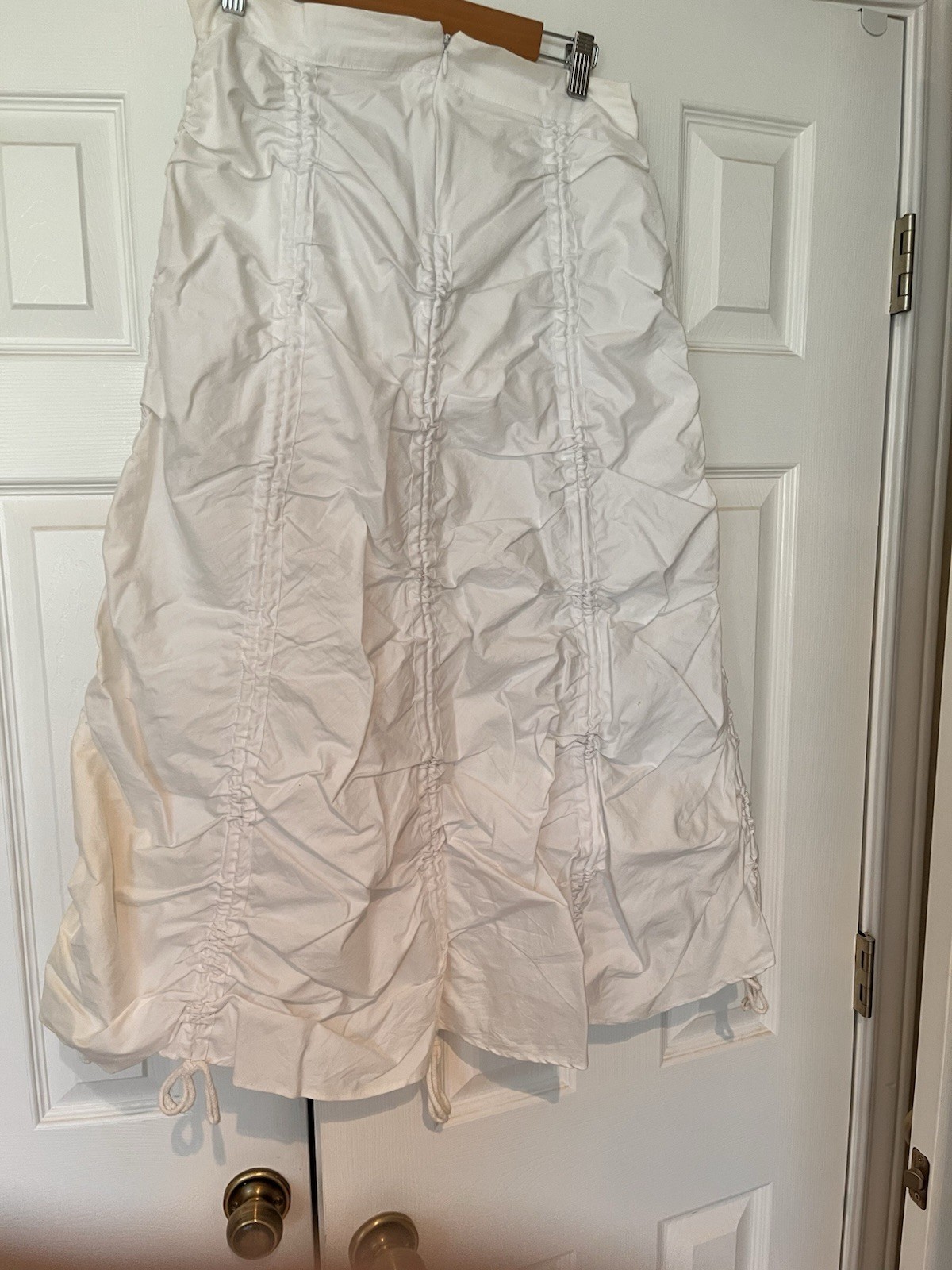 Parachute White Skirt Large With Toggles (Maria)