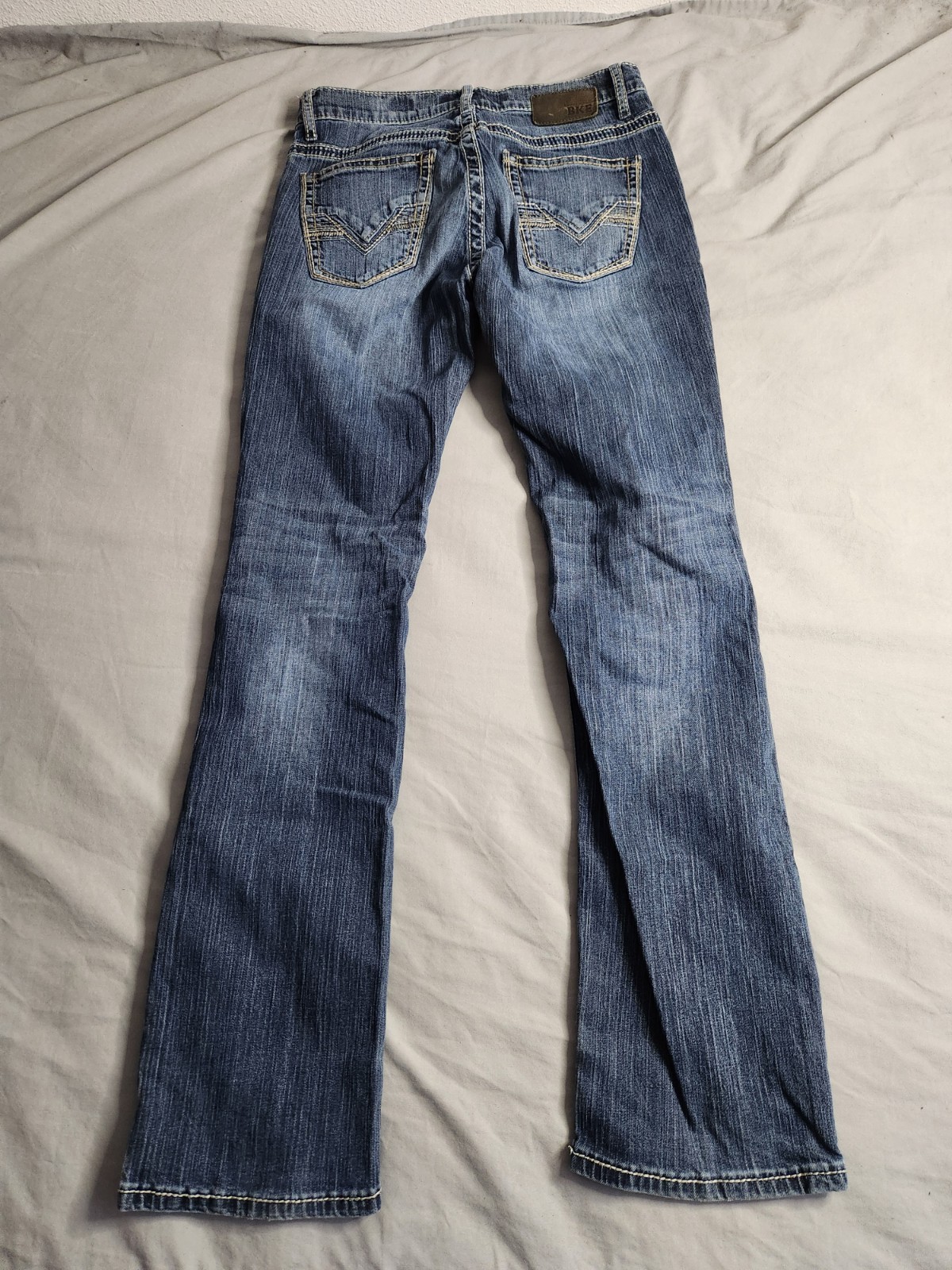 BKE Buckle Carter Bootleg Jeans Mens Size 31×34 Medium Wash Mid Rise Casual EUC