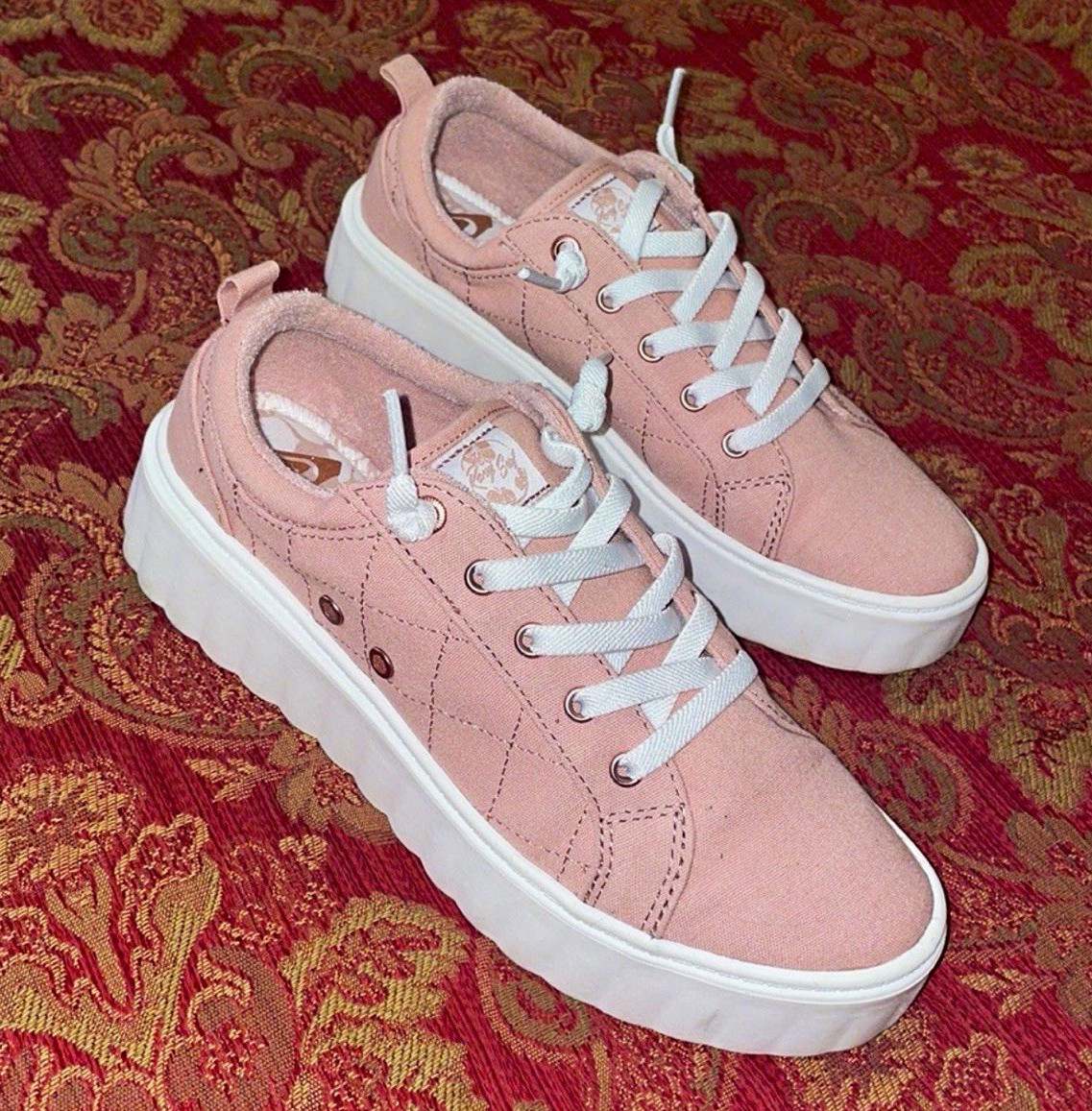 Roxy Sheilahh Pink/White Low Top Lace-Up Textile Sneakers size 8
