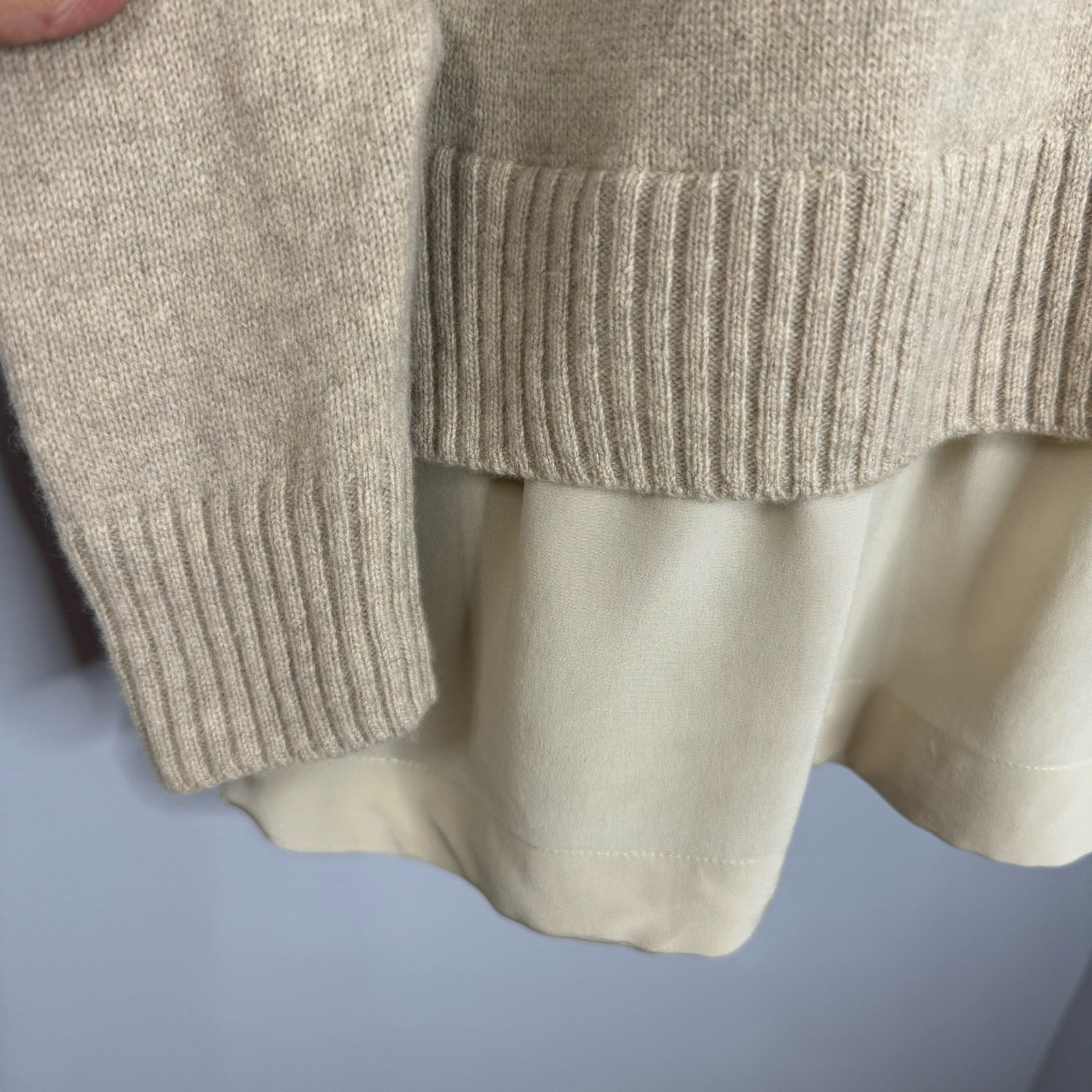 JOSEPH Wool Cashmere Crew Neck Sweater Silk Undershirt Trim Tan Small