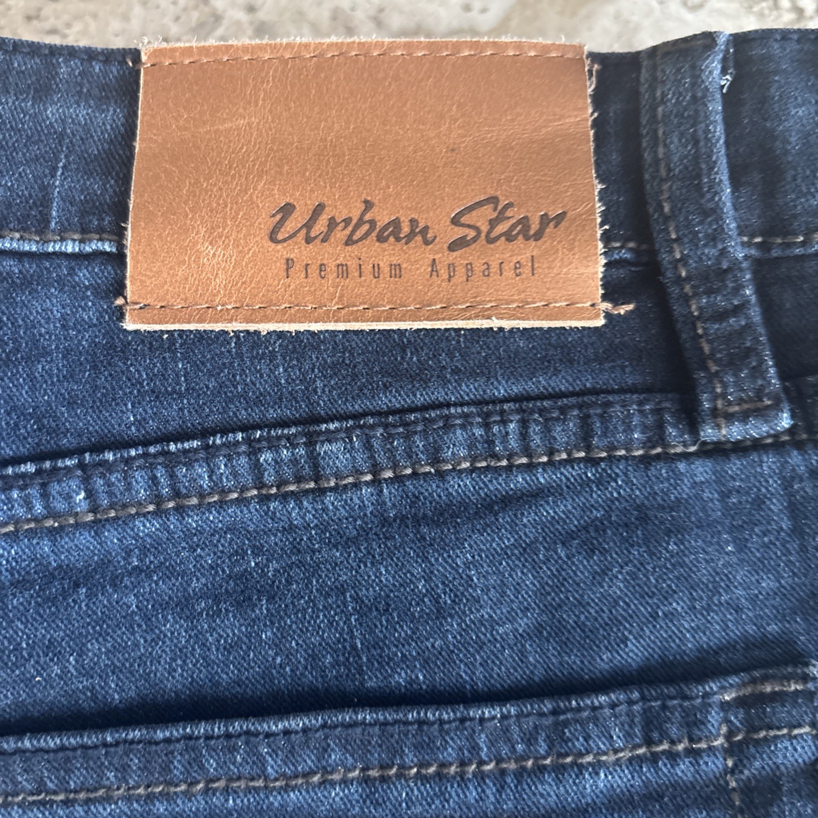 Urban Star Relaxed Fit Straight Leg Stretch color Blue size 36×32 NWT