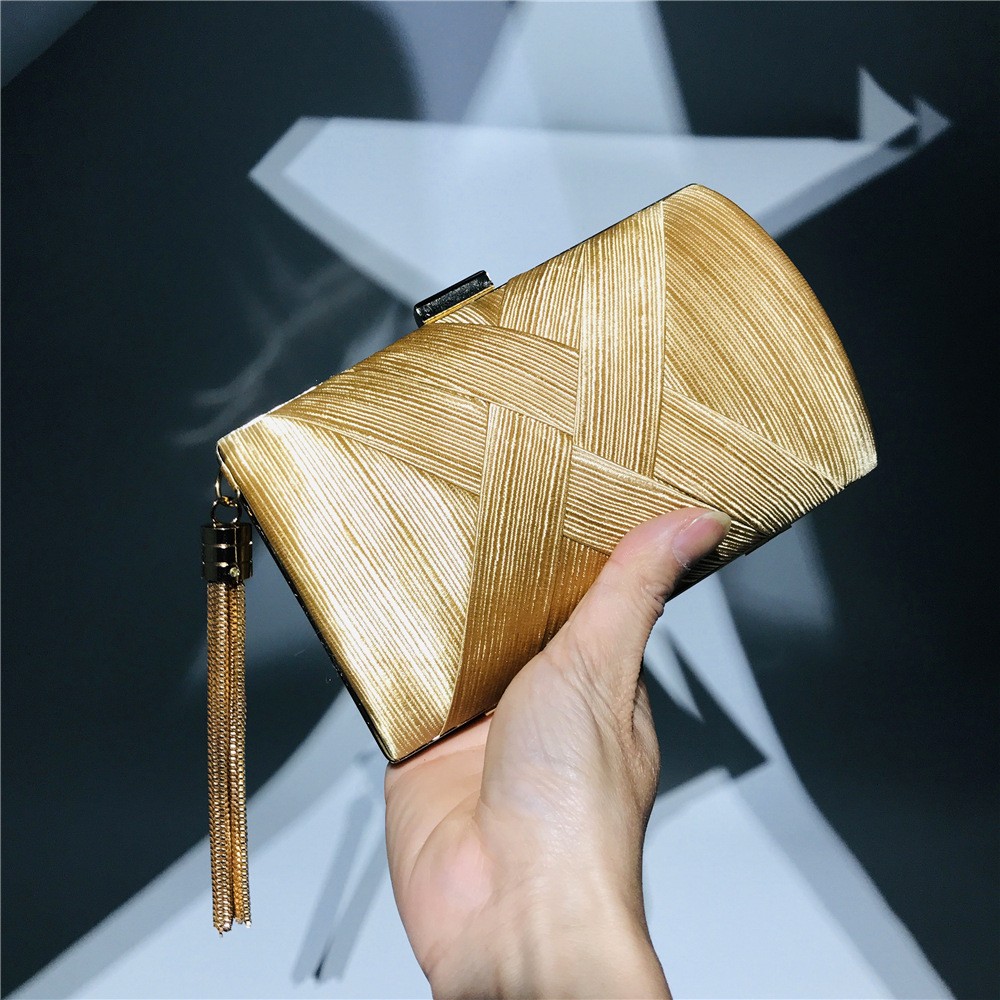Women’s Satin Tassel Evening Clutch Bag Chain Strap