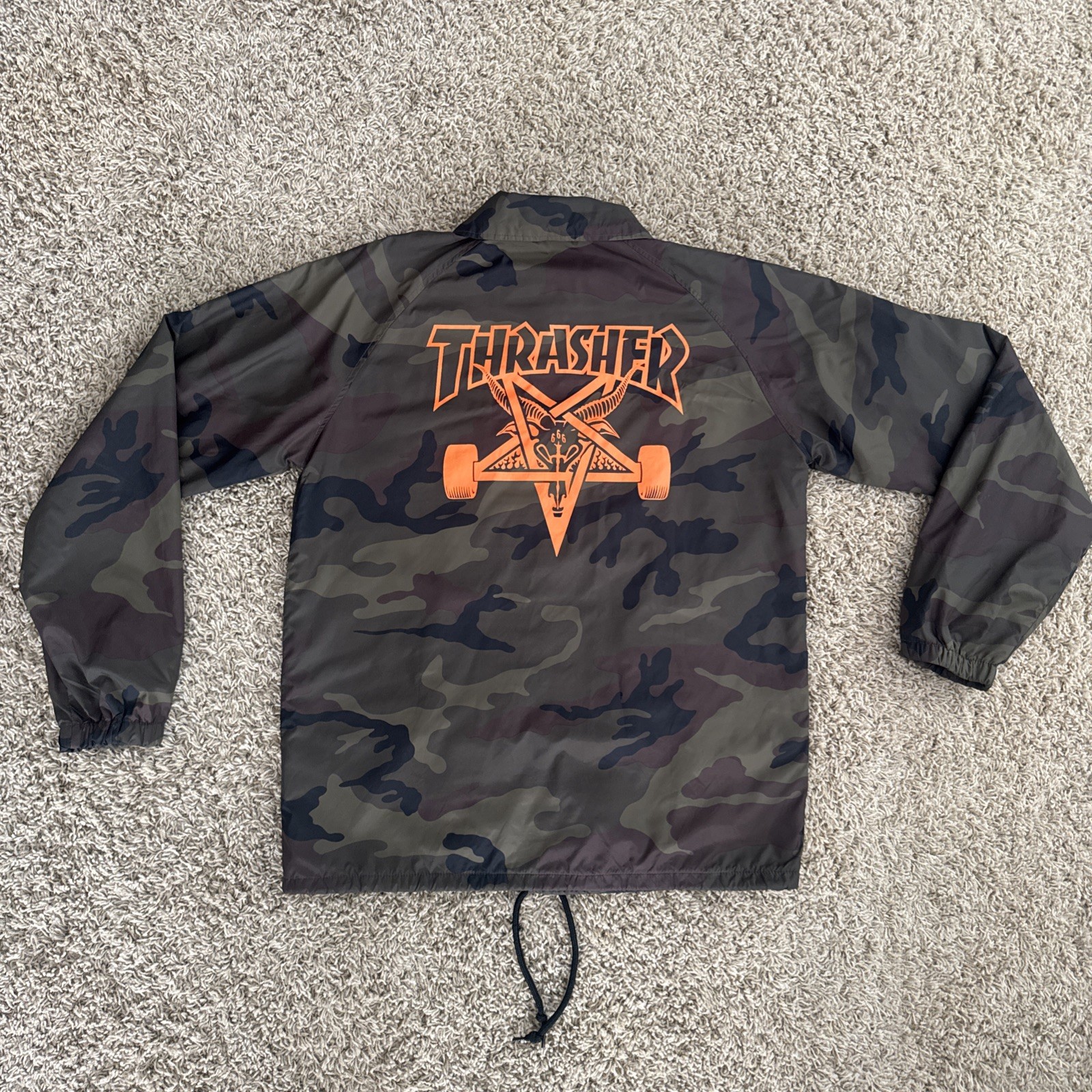 Thrasher Camouflage Skategoat Skateboarding Windbreaker Jacket – Men’s Small